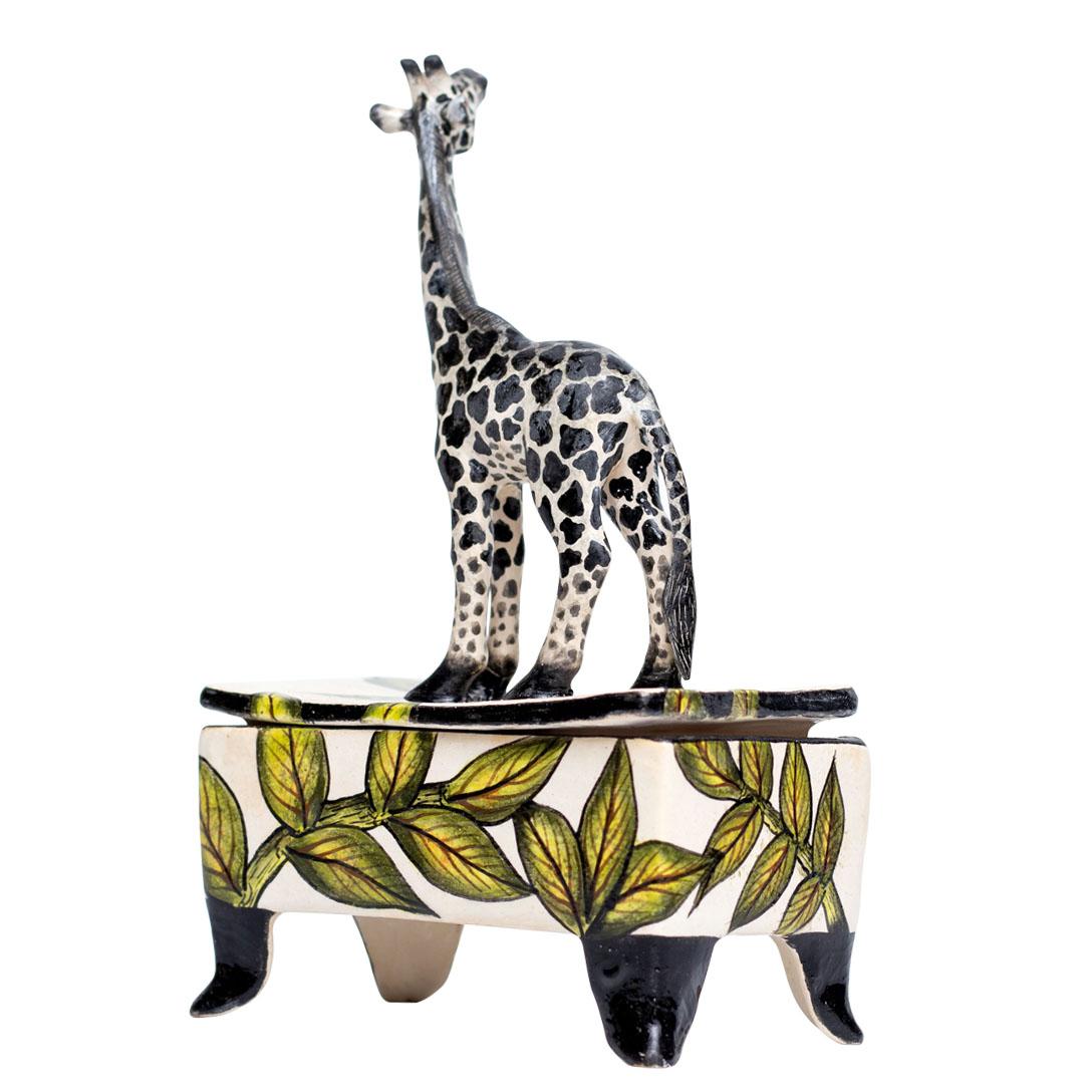Ceramic Giraffe  Jewelry Box , hand made in South Africa In Excellent Condition In North Miami, FL