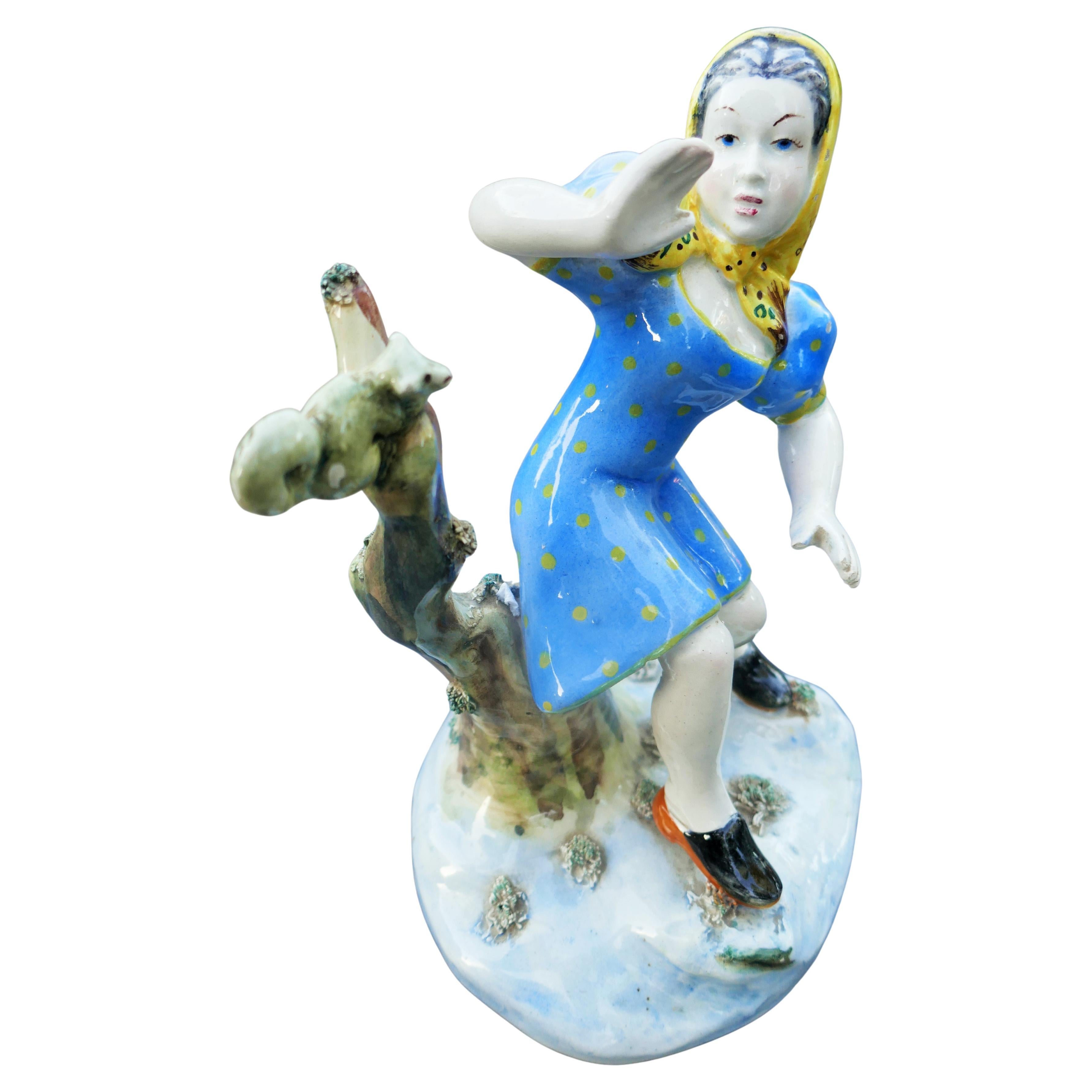 Ceramic girl with squirrel Ronzan style - Lenci - Essevi