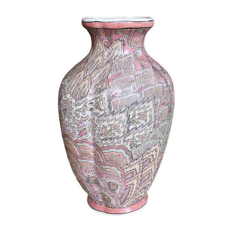 Ceramic Glazed Famille Rose Pink Flame Stich Pattern Chinoiserie Vase For Sale 1