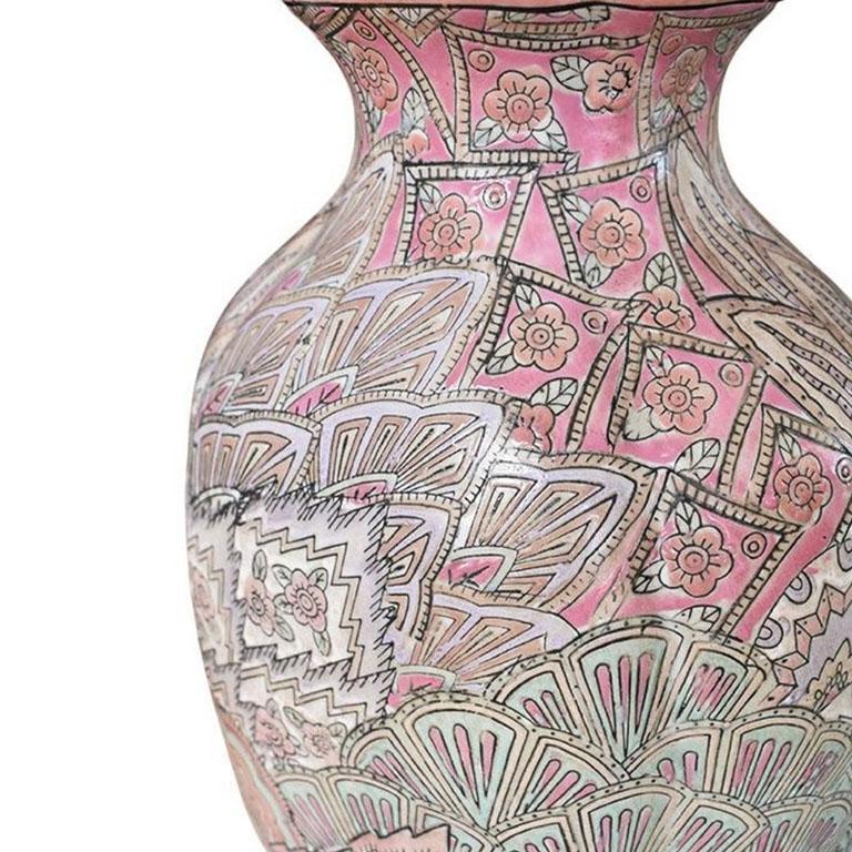 Ceramic Glazed Famille Rose Pink Flame Stich Pattern Chinoiserie Vase For Sale 2