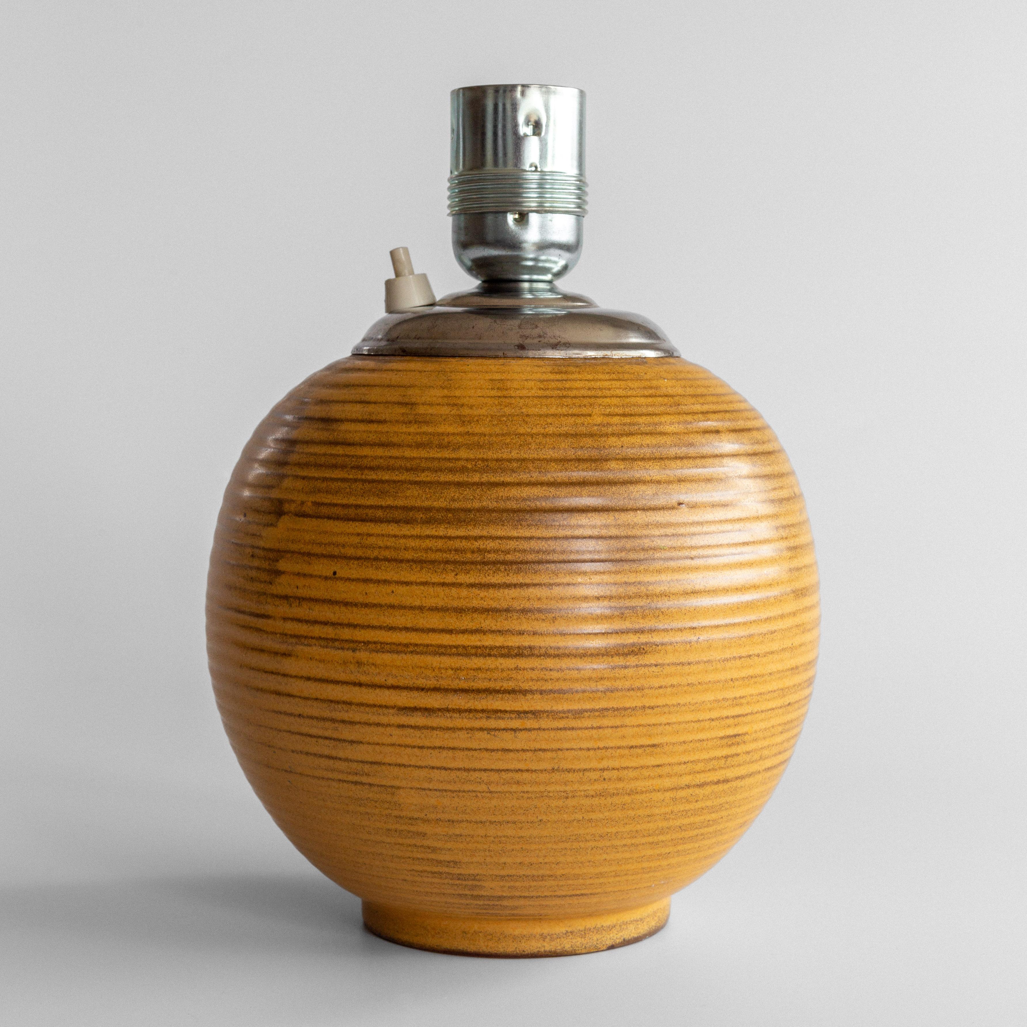 Metal Ceramic Globe Table Lamp by Upsala Ekeby, 1930s, Sweden, Scandinavian Modern For Sale