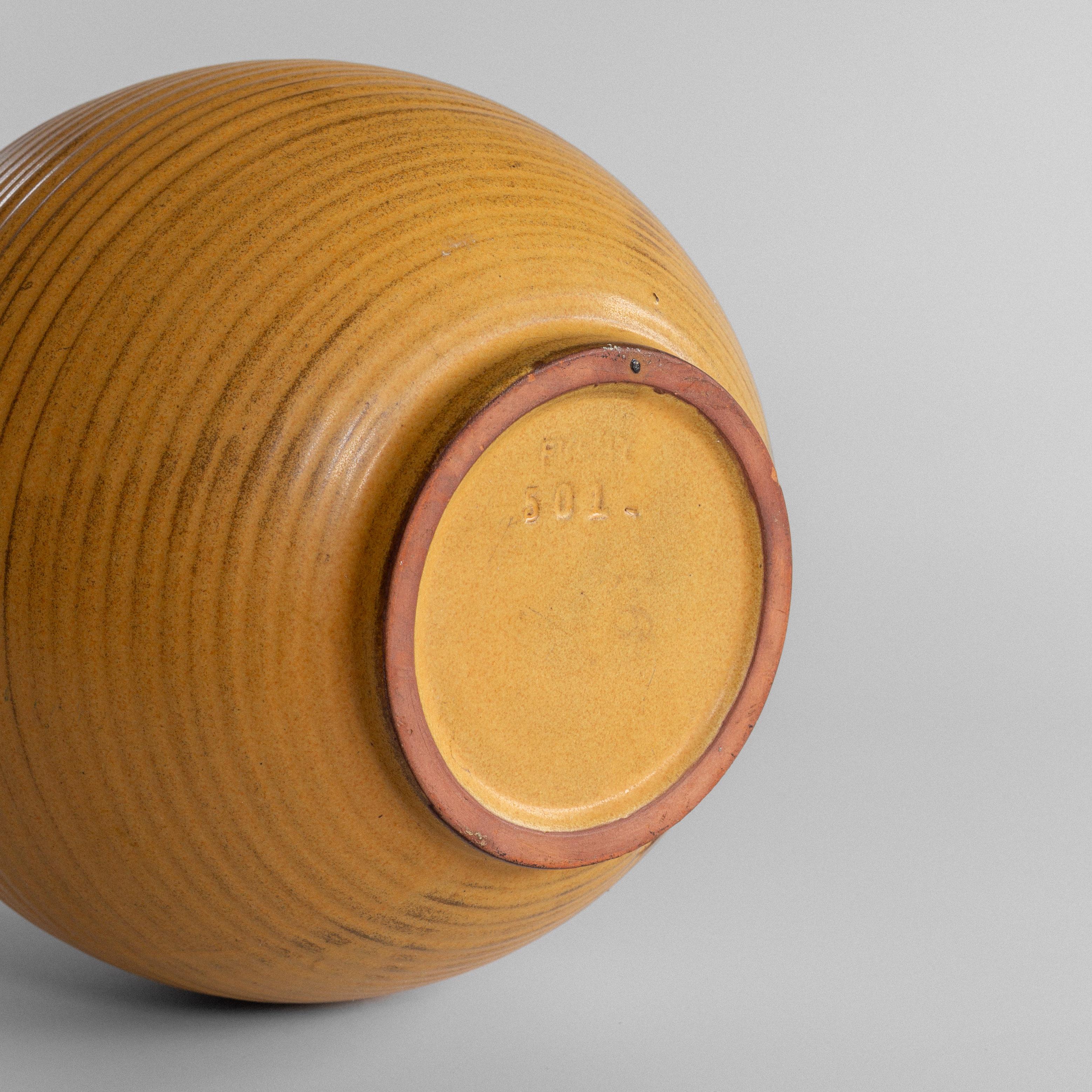 Ceramic Globe Table Lamp by Upsala Ekeby, 1930s, Sweden, Scandinavian Modern For Sale 2