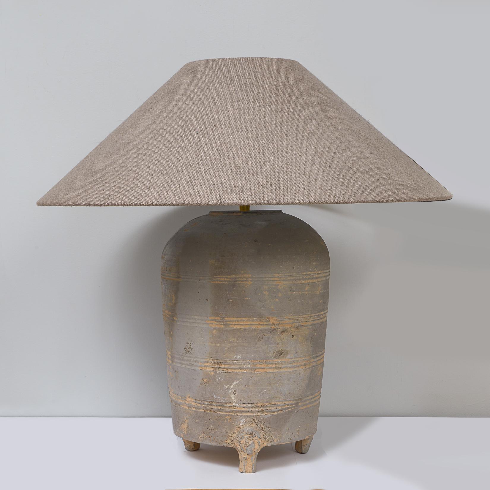 Ceramic Han Dynasty Lamp.
Please note certificate of authenticity is available.
The Height to top of bulb fitting is 16