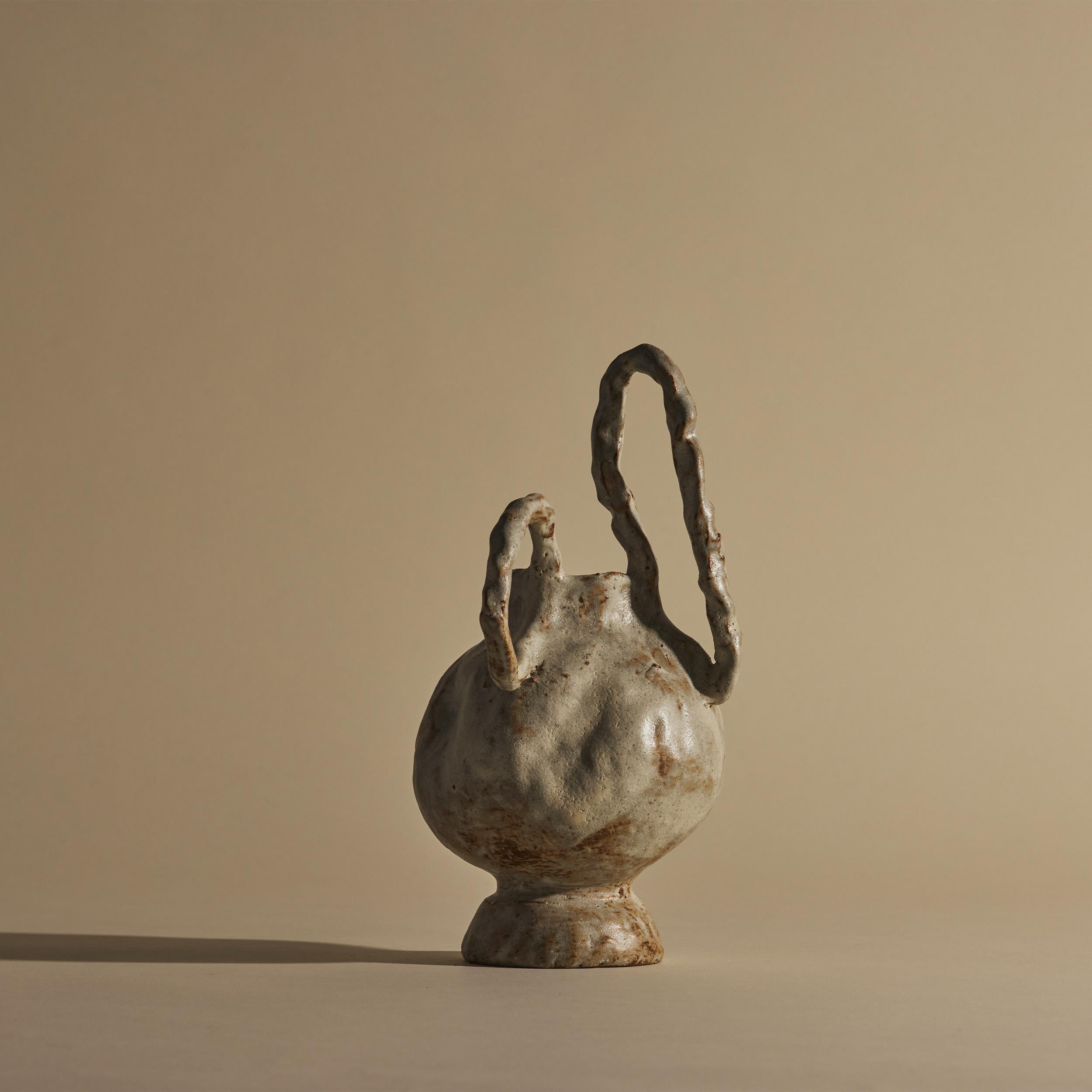 Keramik Handgewickelte Alabaster-Ballett-Vase IV (amerikanisch) im Angebot