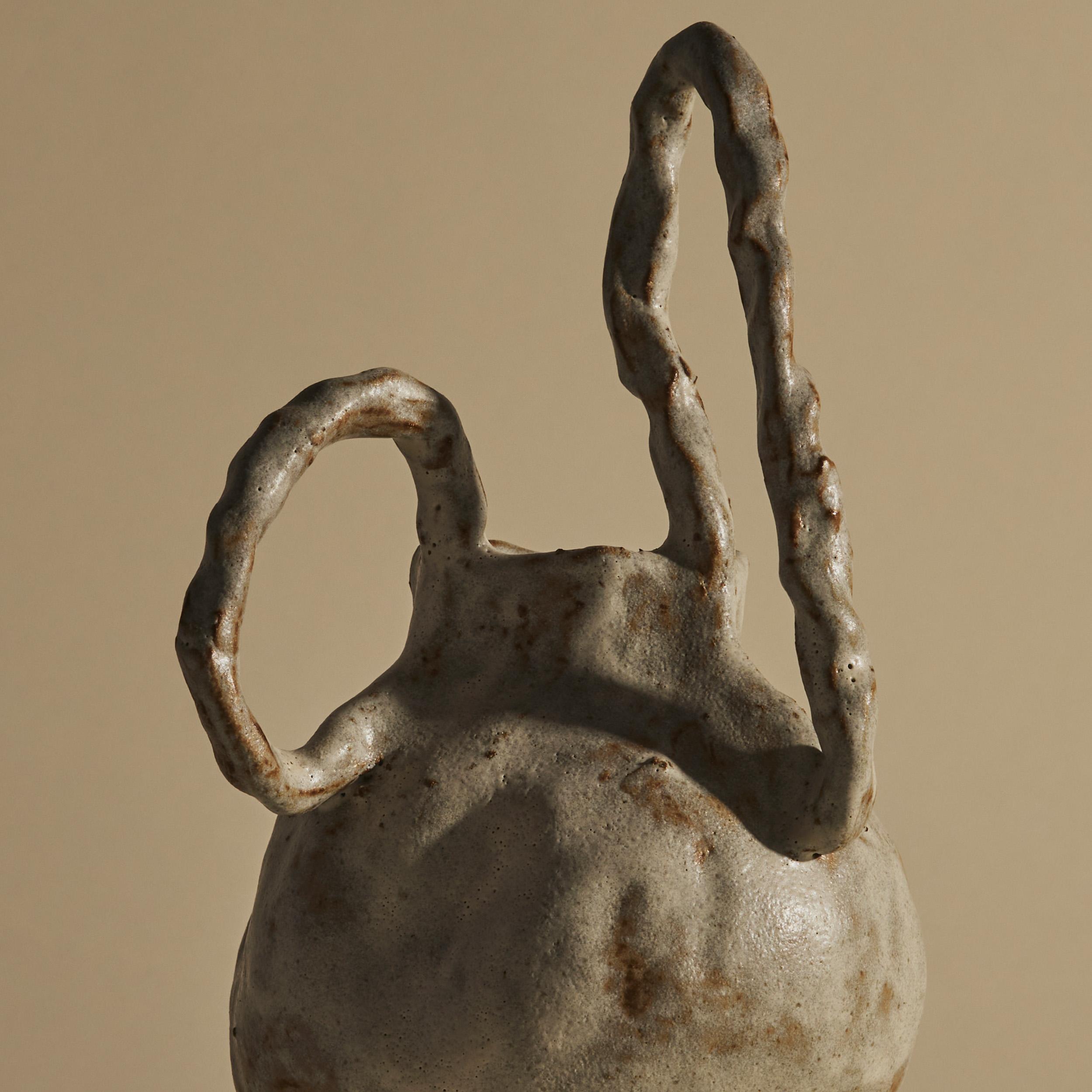 Keramik Handgewickelte Alabaster-Ballett-Vase IV im Zustand „Neu“ im Angebot in New York, NY