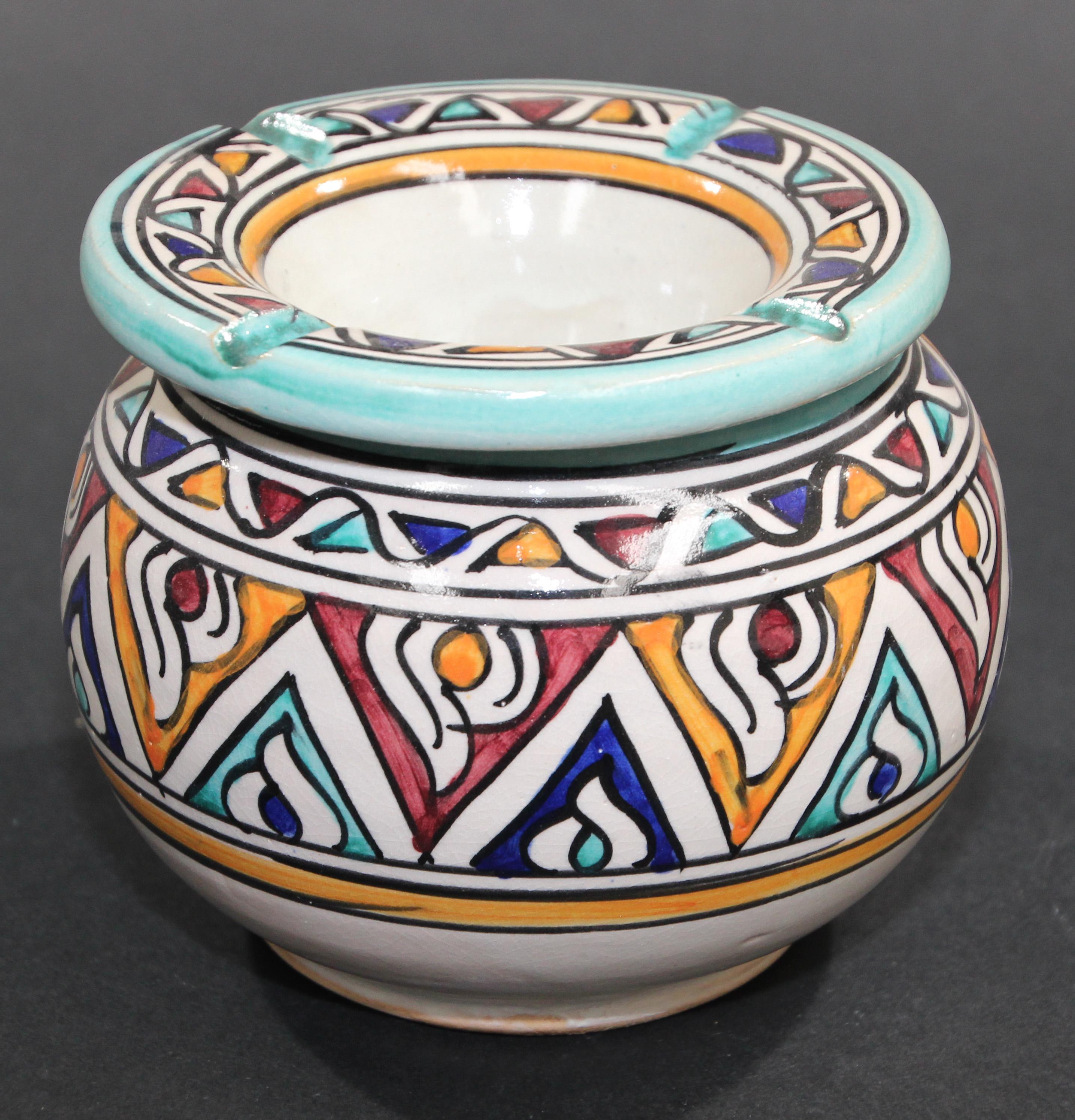 Ceramic Hand-Crafted Moroccan Covered Ashtray from Fez 2