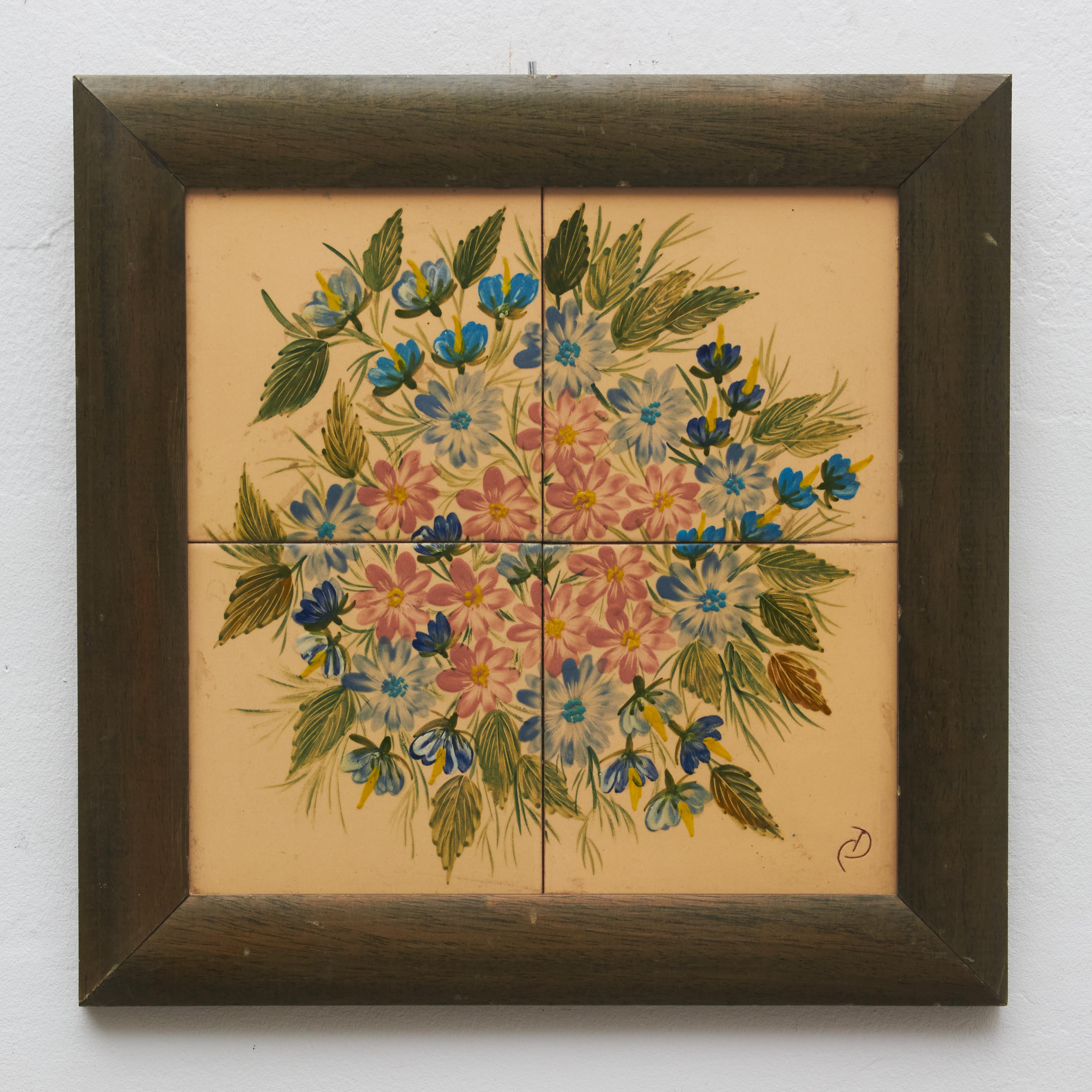 Ceramic hand painted artwork of flowers by Catalan artist Diaz Costa, circa 1960.
Framed. Signed.

In original condition, with minor wear consistent of age and use, preserving a beautiul patina.