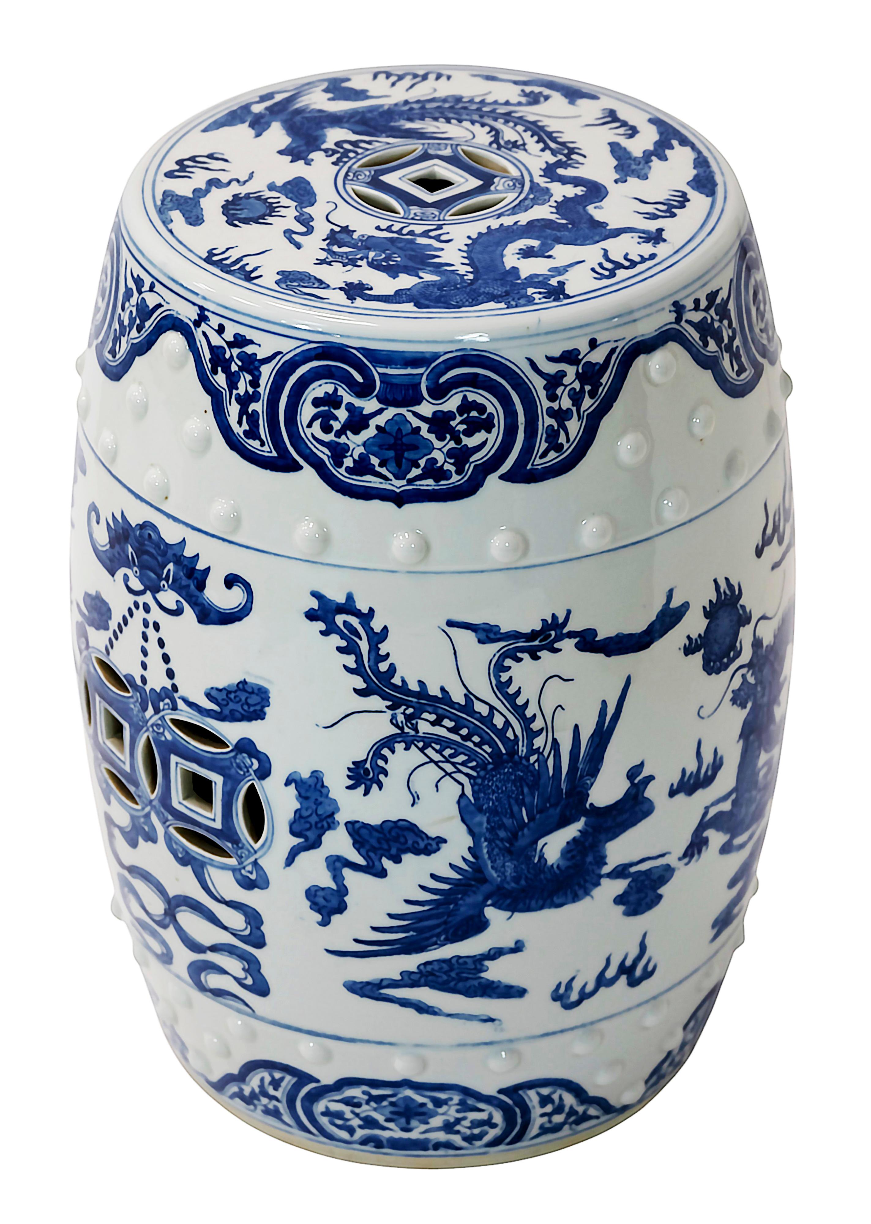 Hand-Crafted Ceramic Hand Painted Chinese Garden Stool For Sale