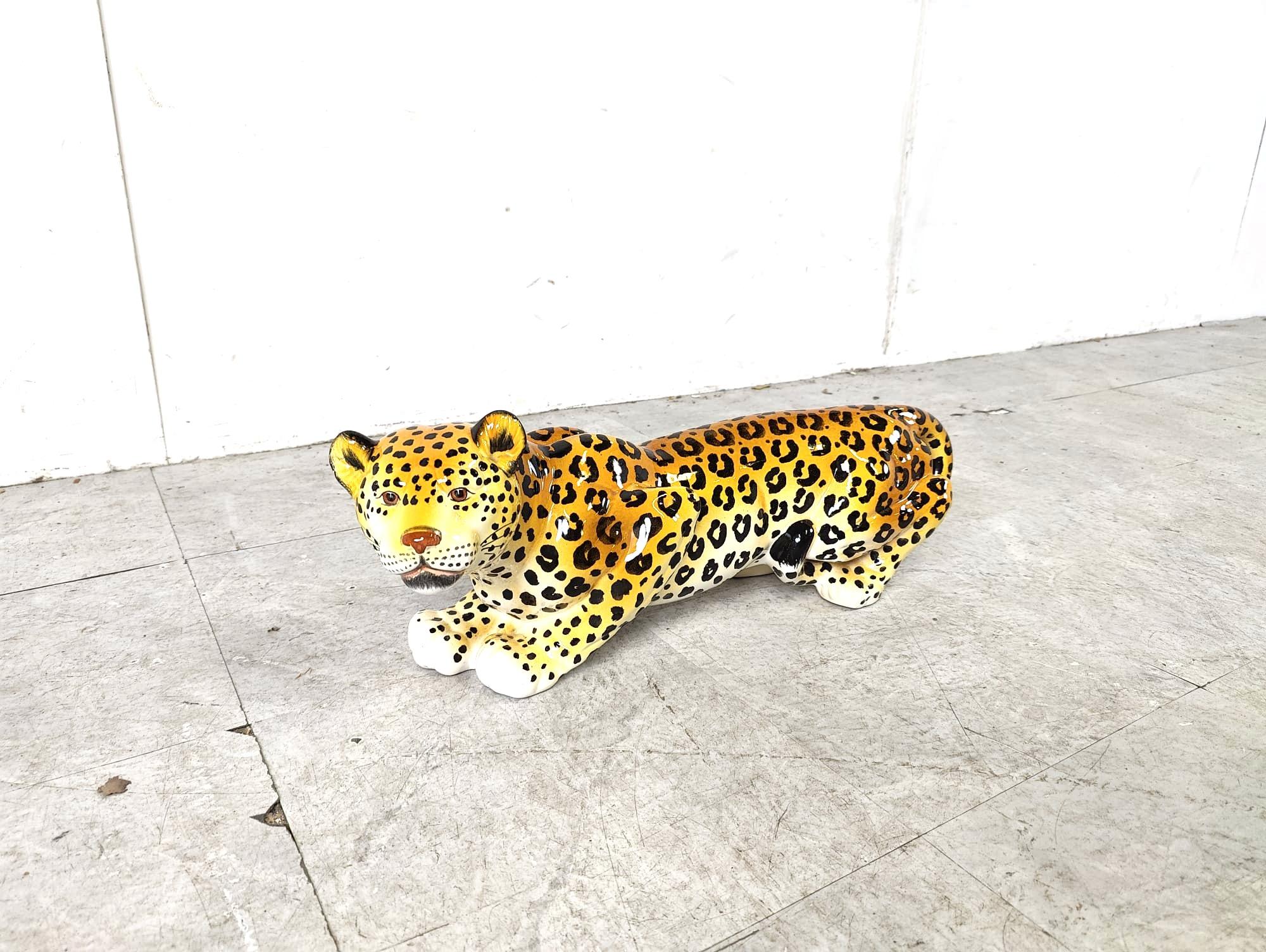 Leopardo de cerámica pintado a mano, años 60 Italia Italiano en venta