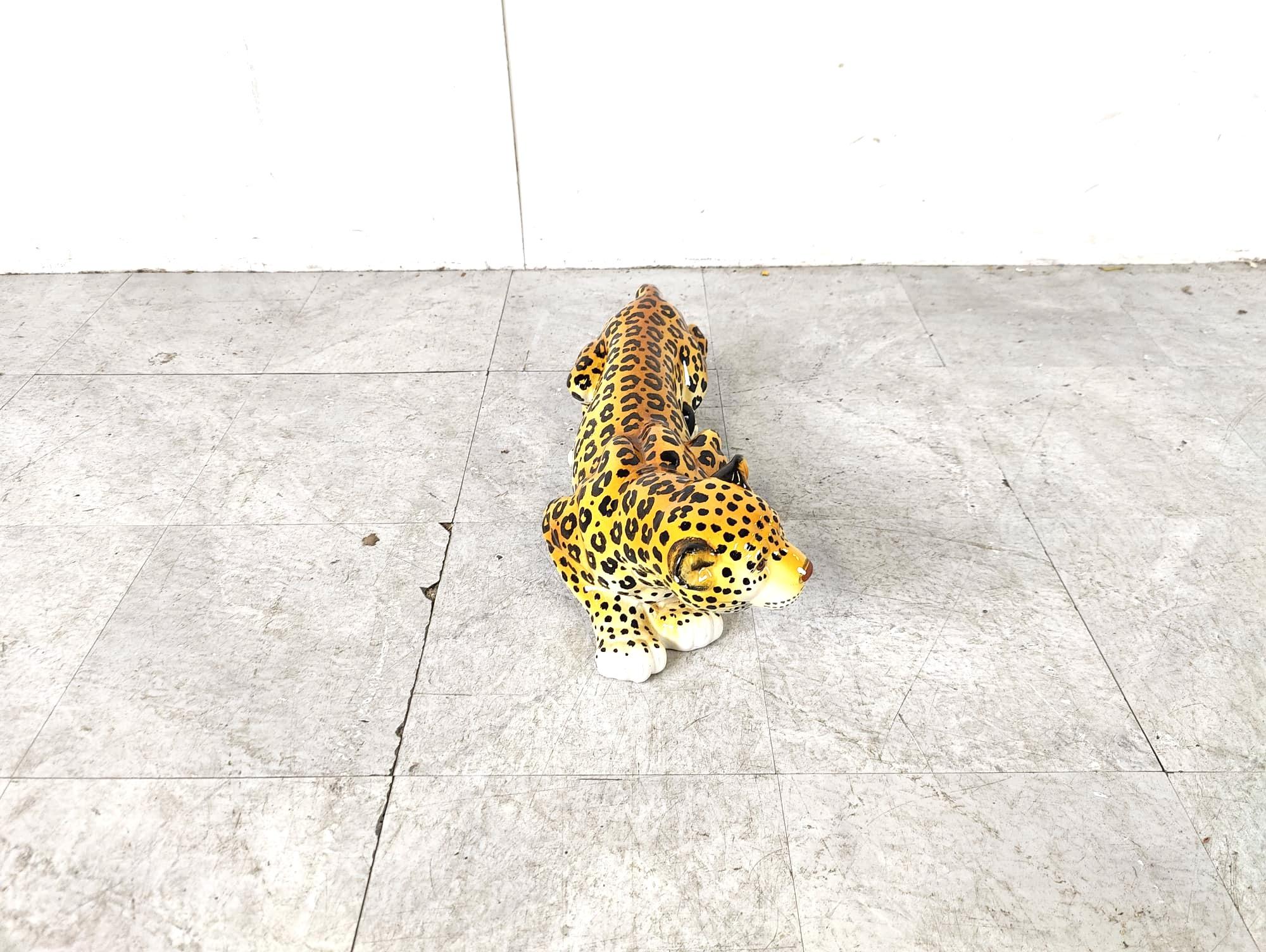 Leopardo de cerámica pintado a mano, años 60 Italia en venta 1