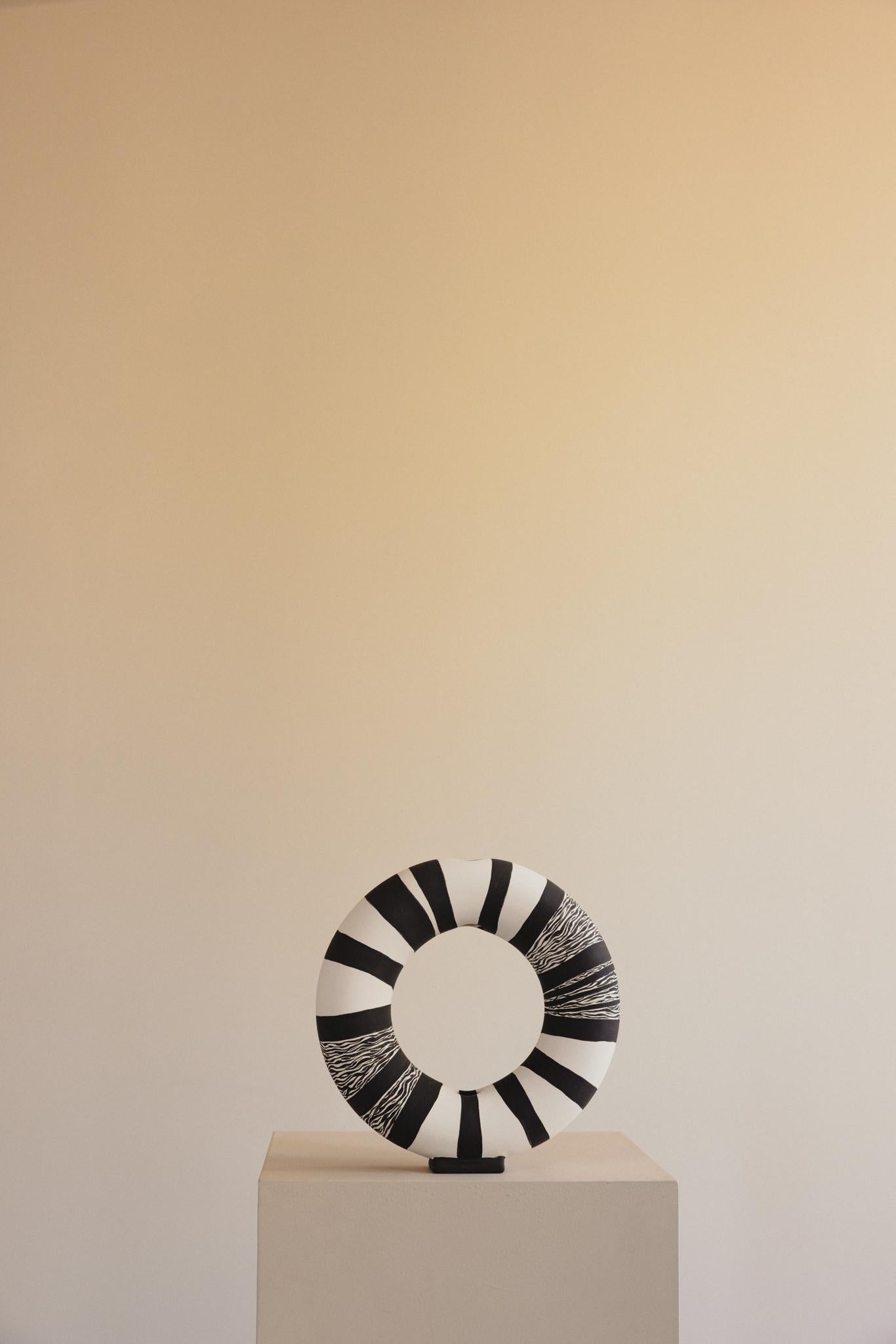 Hand-Painted Vase ceramic hand painted limited edition black and white - Vacuum For Sale