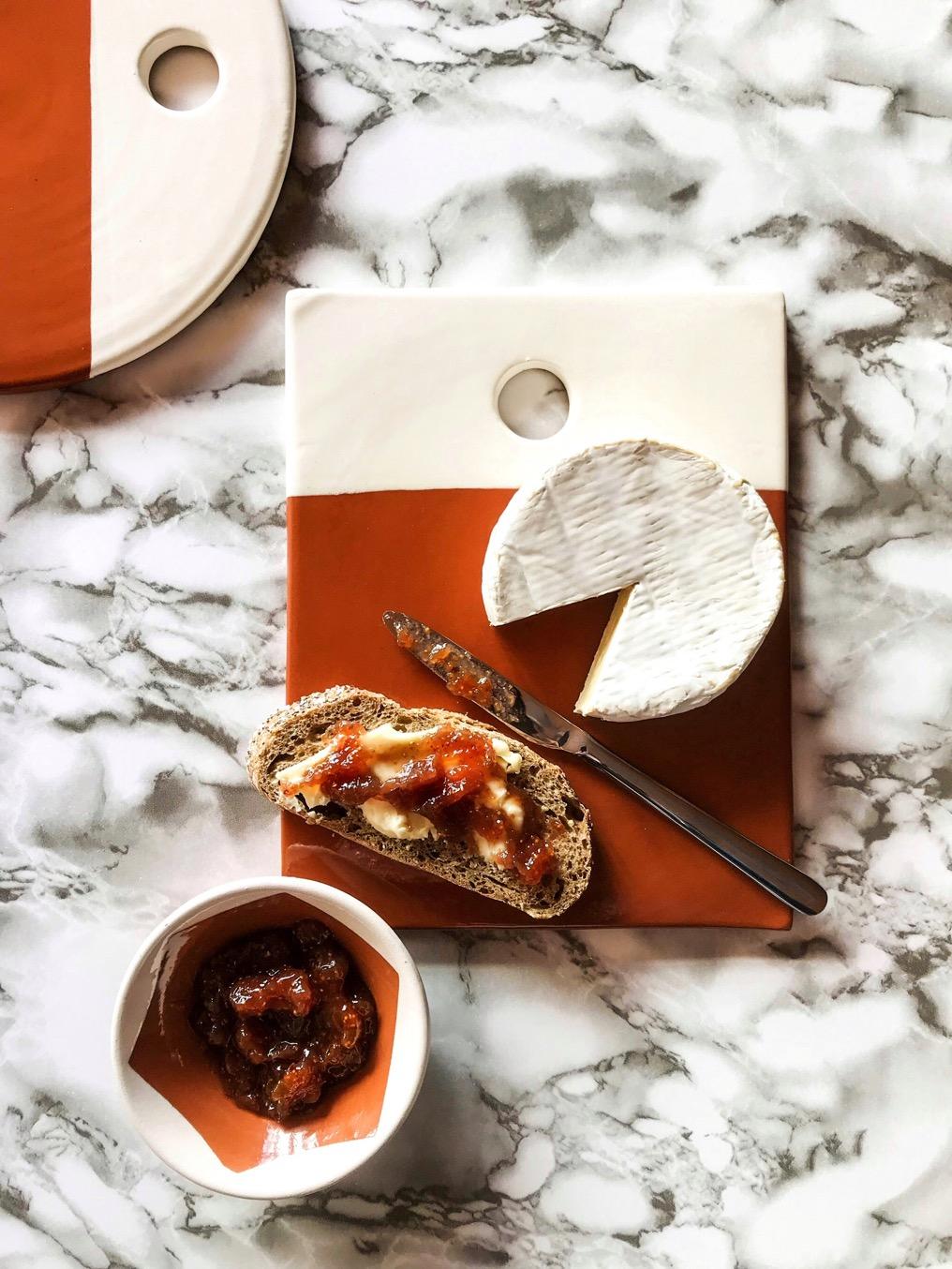 Handmade and hand painted ceramics from one of the mother countries, Portugal, these beautiful pieces for your table will add a modern and graphic touch and are perfect to mix and match. Perfect as a charcuterie board to serve all your favorite