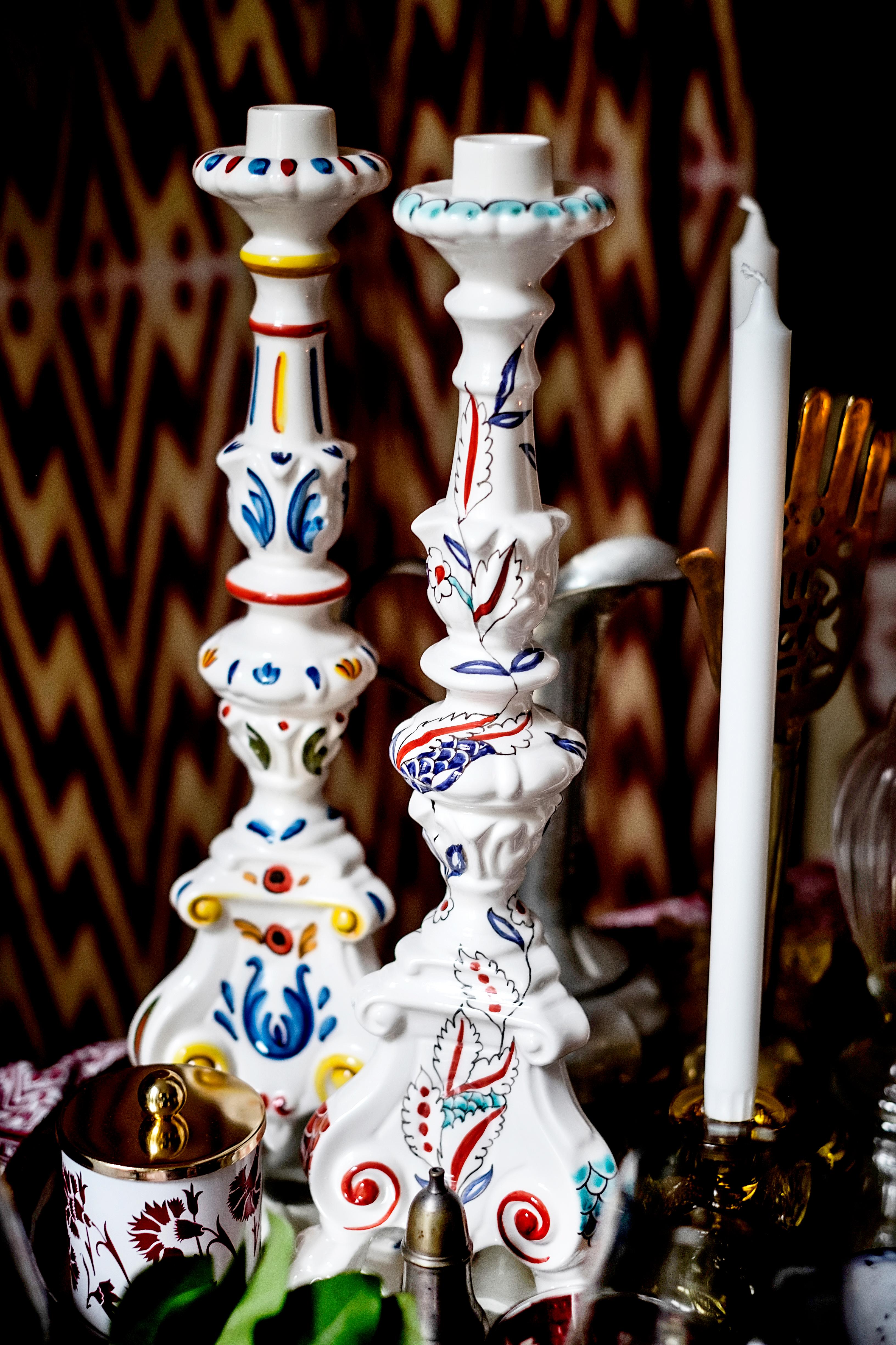 Keramik handbemalte Kerzenständer in Blau (Italienisch) im Angebot