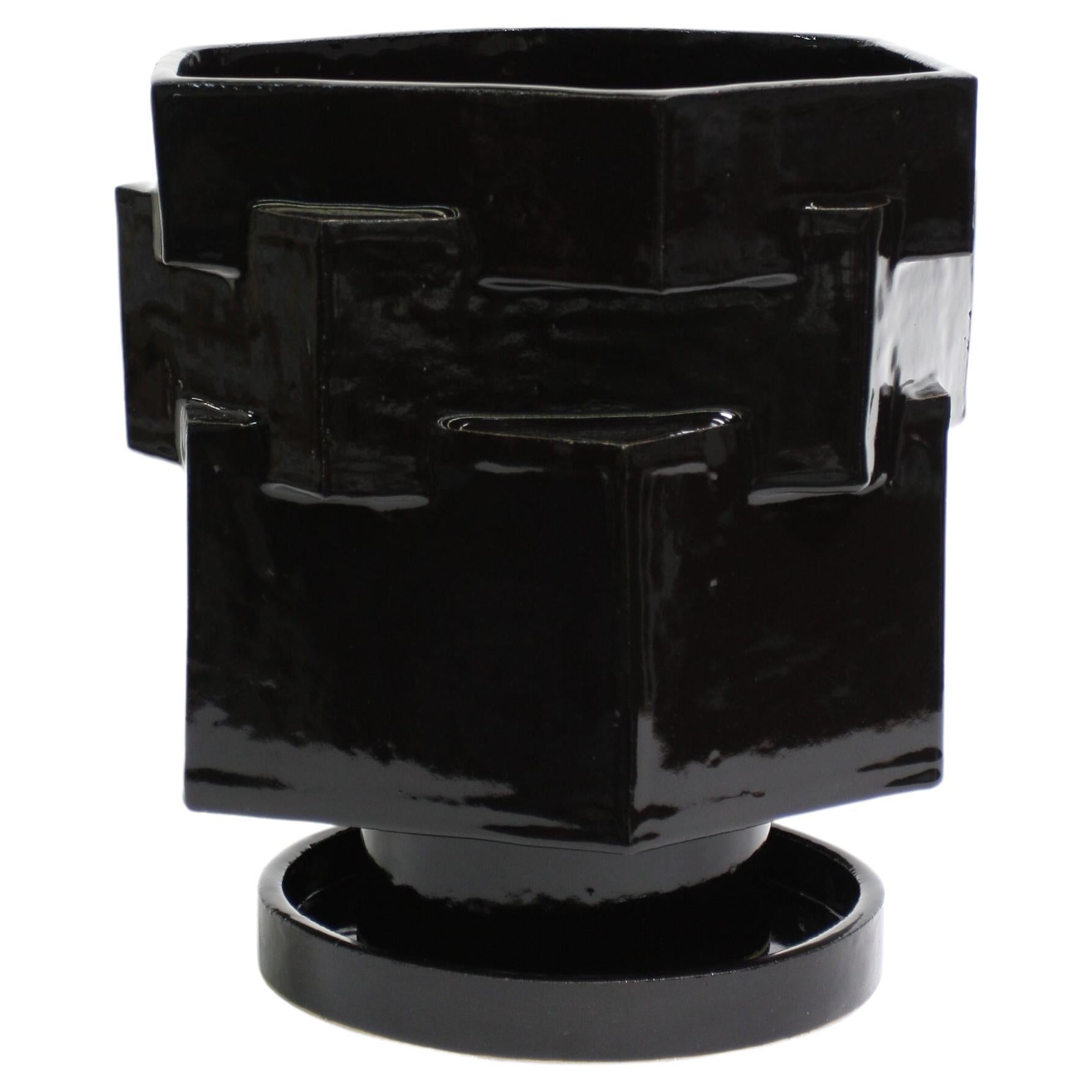 Keramik-Hochzeits-Pflanzgefäß aus schwarzer Keramik von BZIPPY