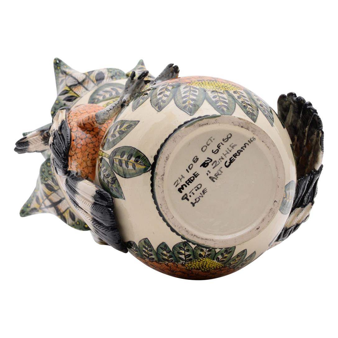 Moderno Vaso per upupa in ceramica, realizzato a mano in Sudafrica in vendita