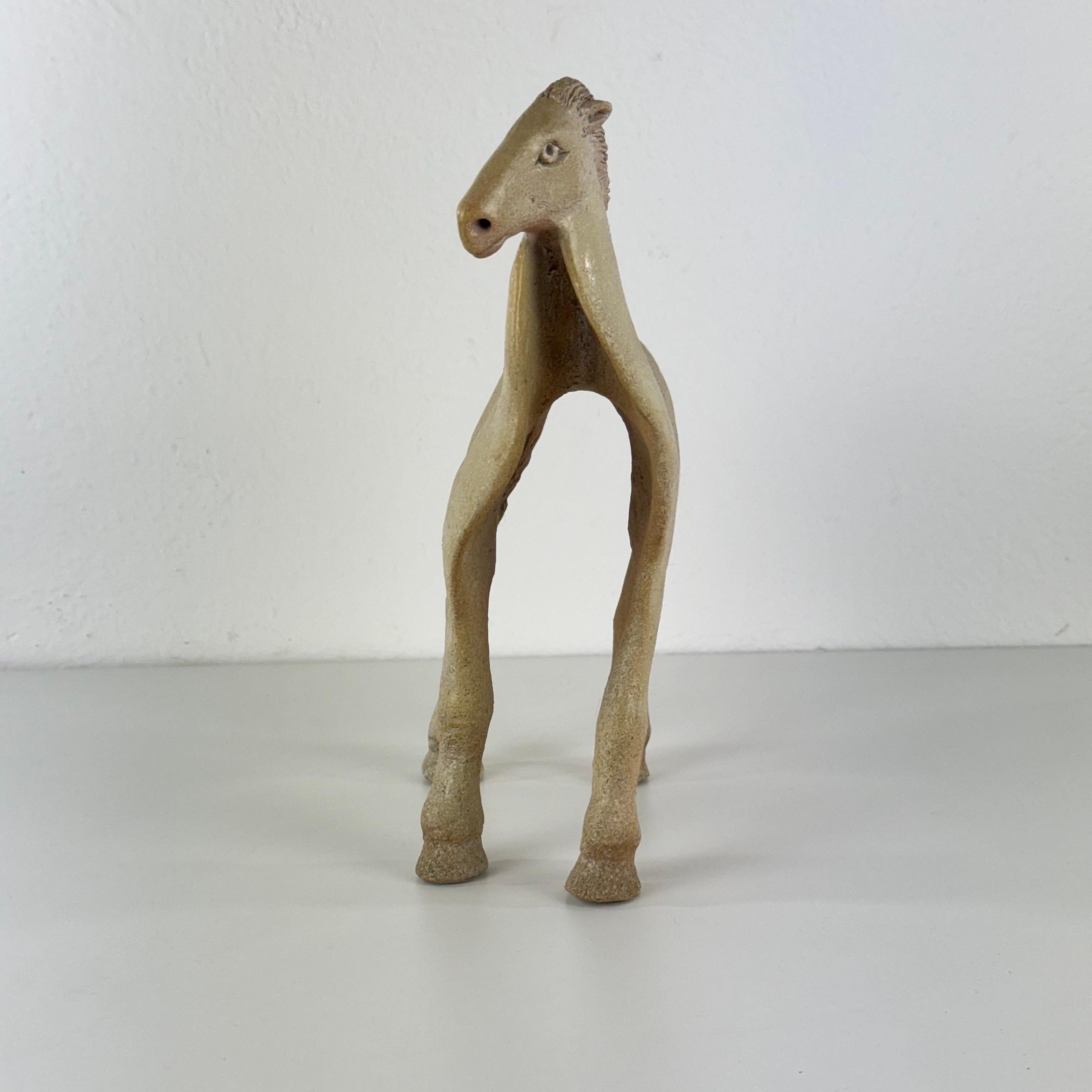 Keramische Pferdeskulptur von Víctor Ceprián Cortés, Spanien, 1980er Jahre (Keramik) im Angebot