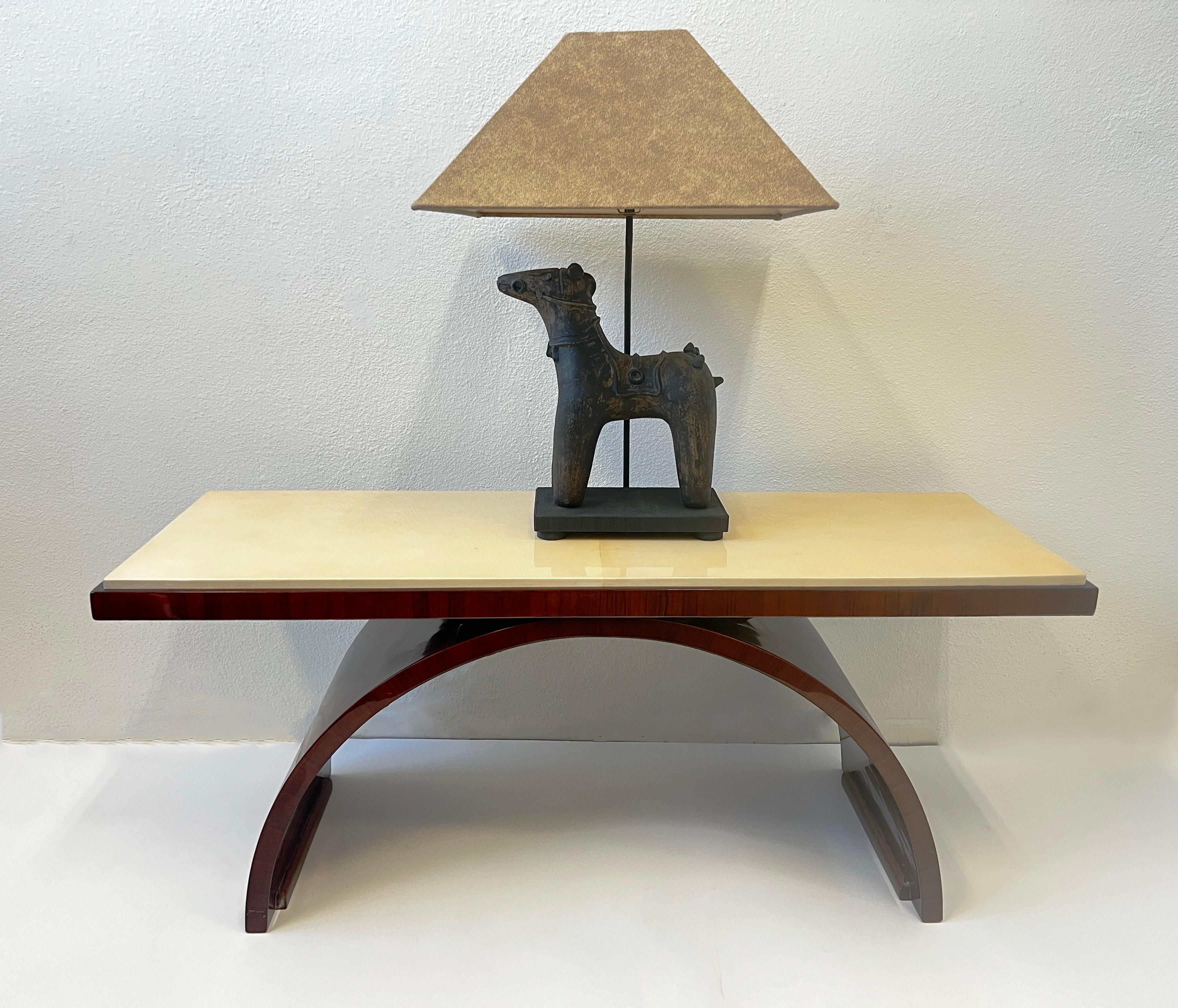 Fin du 20e siècle Lampe de table cheval en céramique de Frederick Cooper en vente