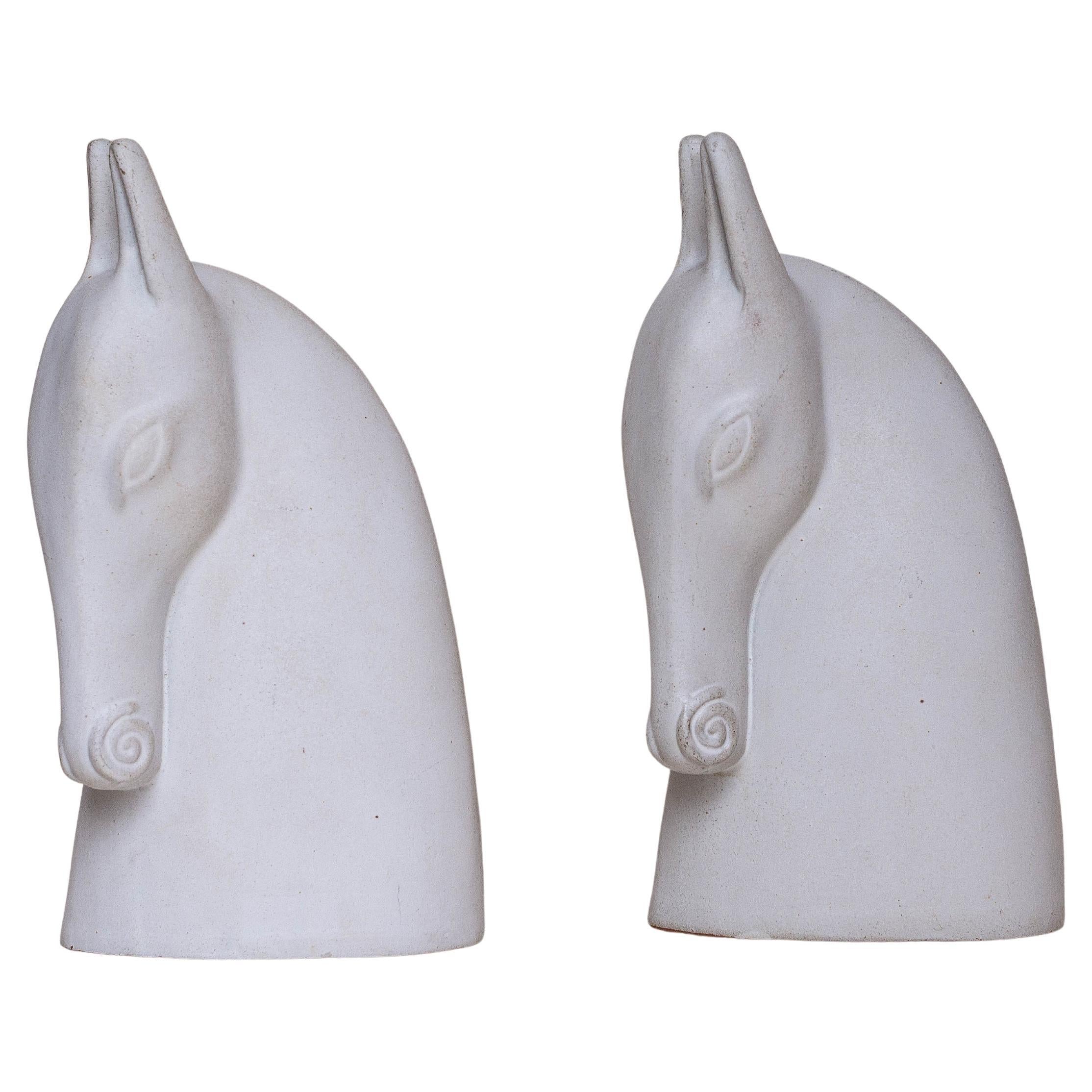 Serre-livres en céramique pour chevaux - Paire de sculptures d
animaux par Anette Edmark - années 1990