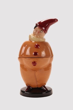 Ceramic inkwell-pen holder depicting a Pierrot, Austria 1930.