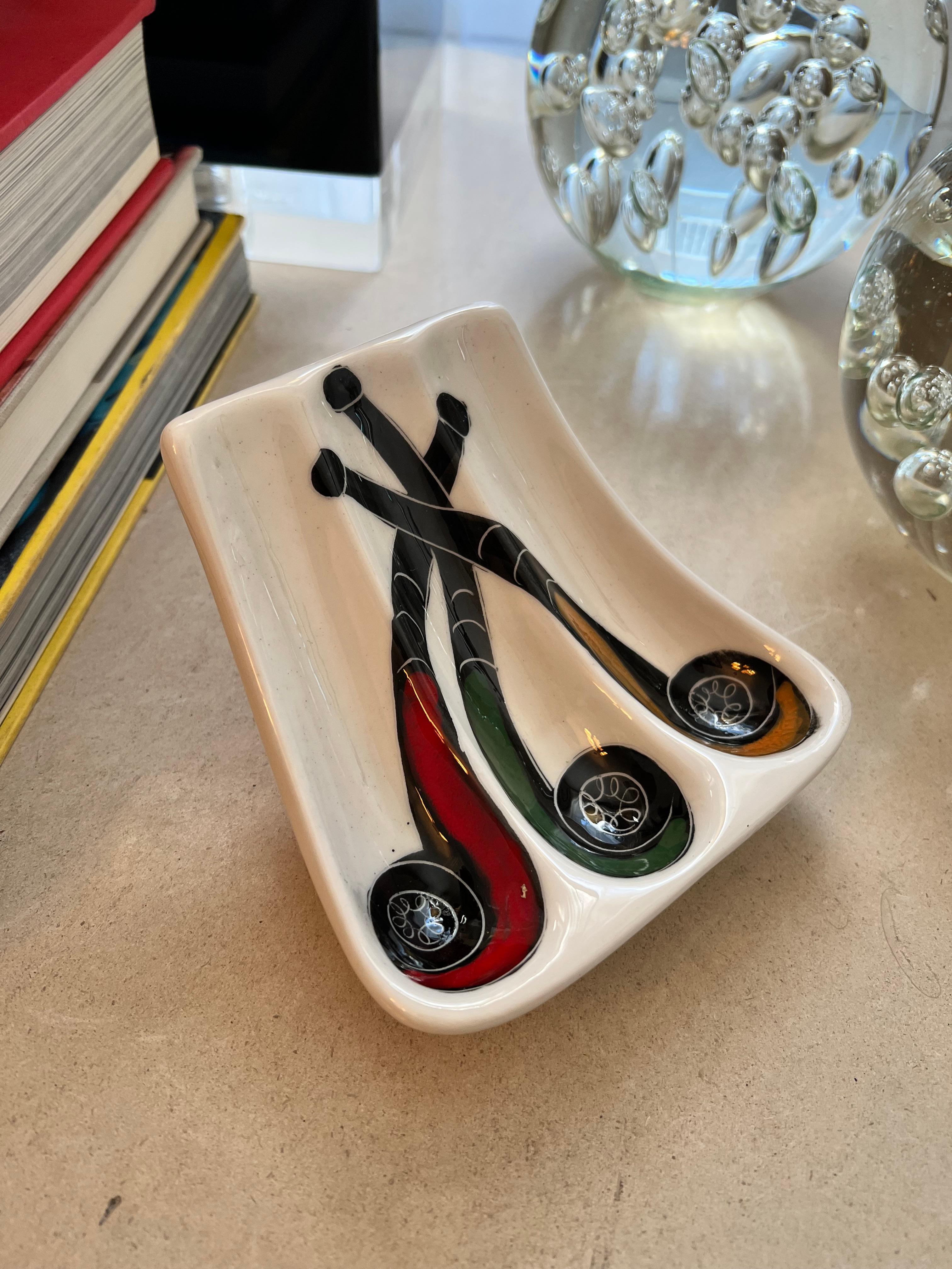 Mid-Century Modern Pipe ou support 420 italien en céramique avec pipes illustrées en vente