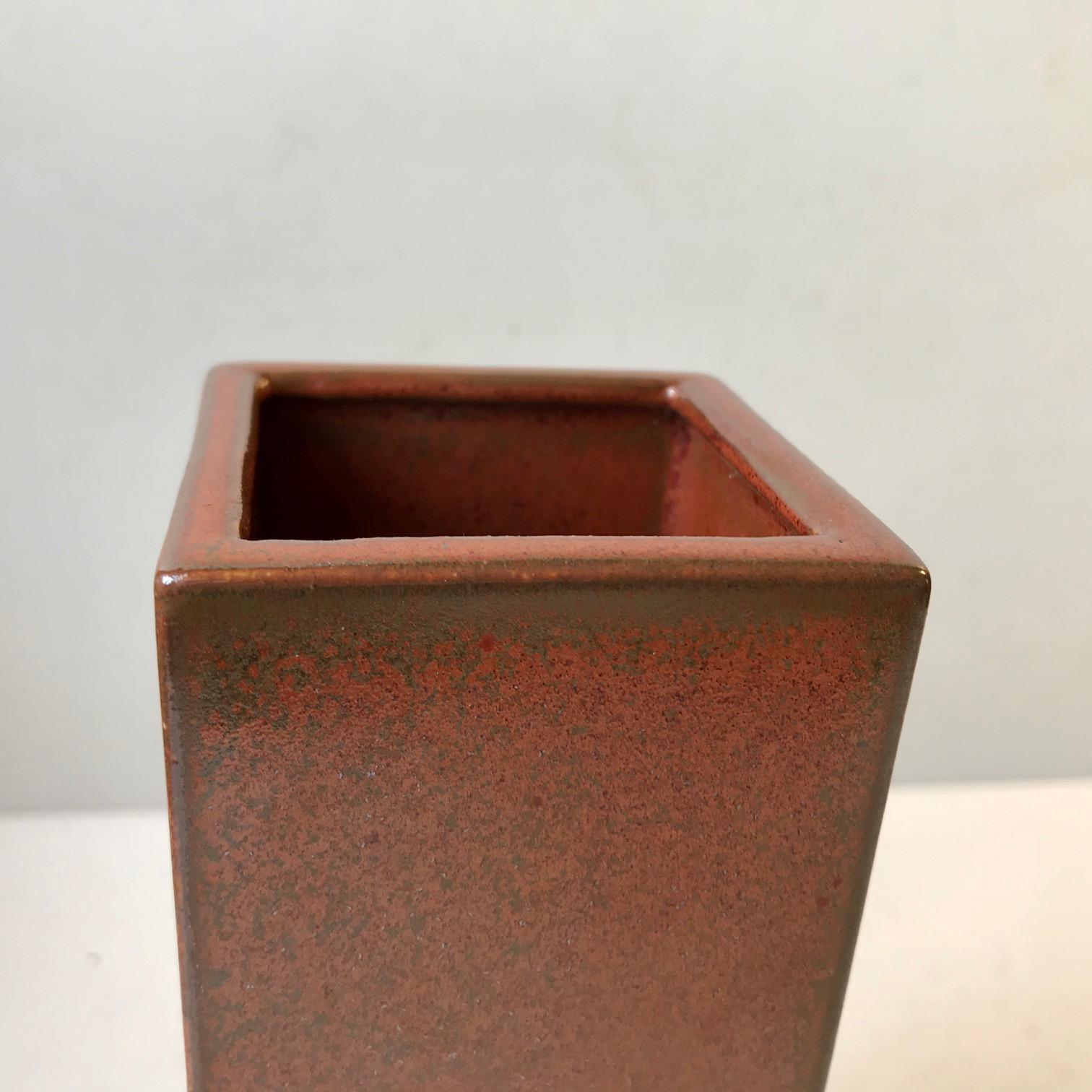 Mid-Century moderno Vaso Ikebana giapponese in ceramica di Yamasan, anni '70 in vendita