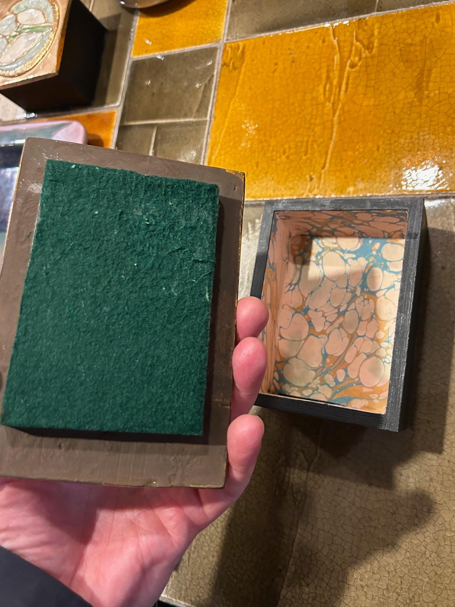 Milieu du XXe siècle Boîte à bijoux en céramique de Mithé Espelt, France, années 1960 en vente