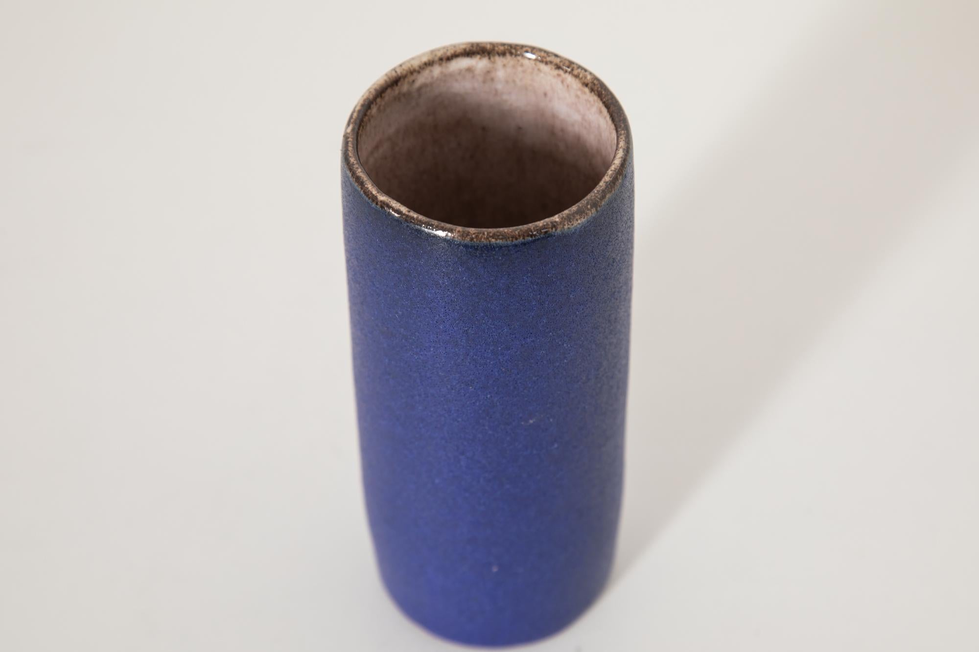 Scandinavian Modern Ceramic Jug and Six Mugs with Blue Glaze by Kasper Würtz