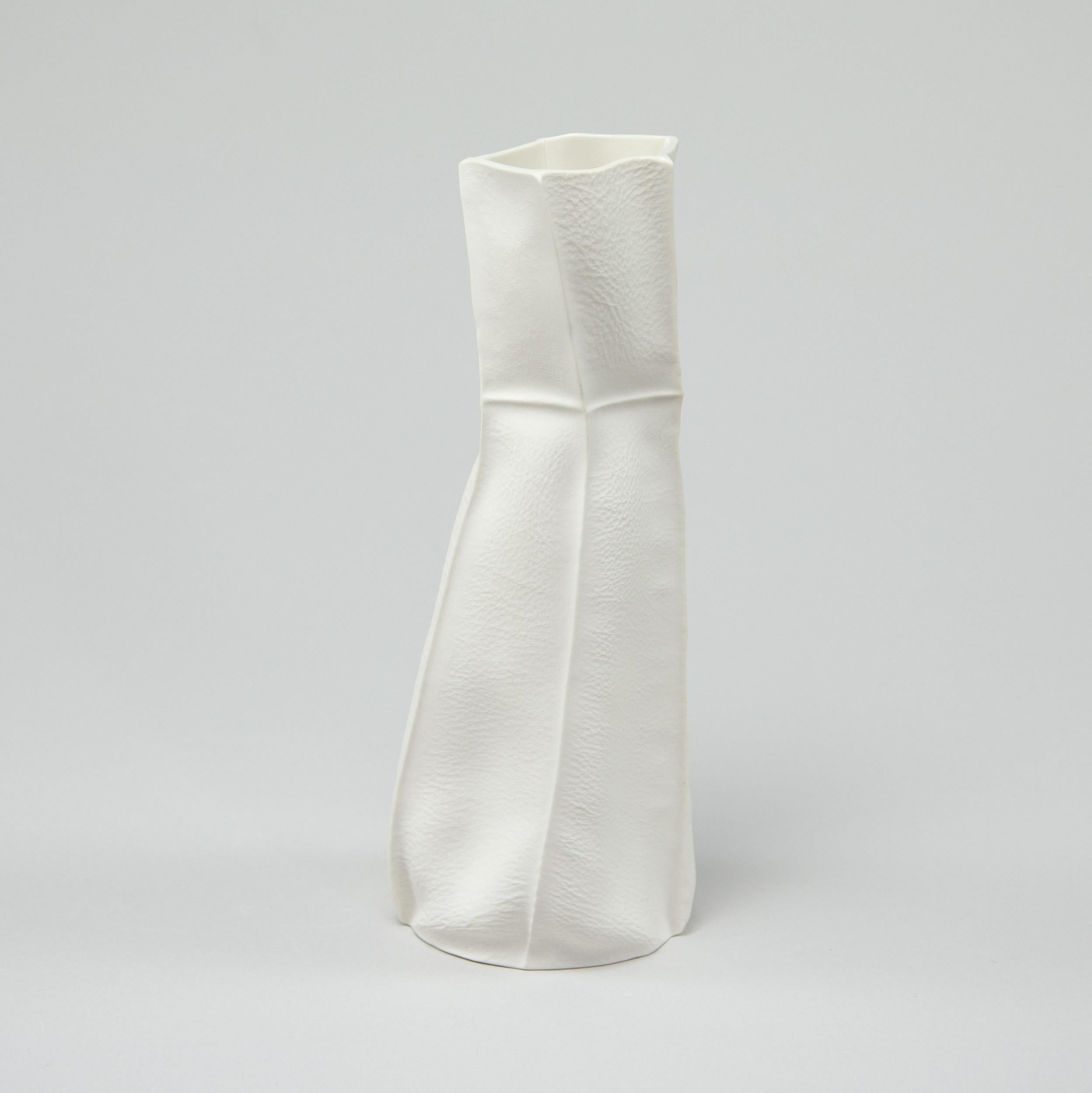 White Ceramic Pair Kawa Vases by Luft Tanaka, Leather Cast Porcelain Kawa Series In New Condition For Sale In Brooklyn, NY