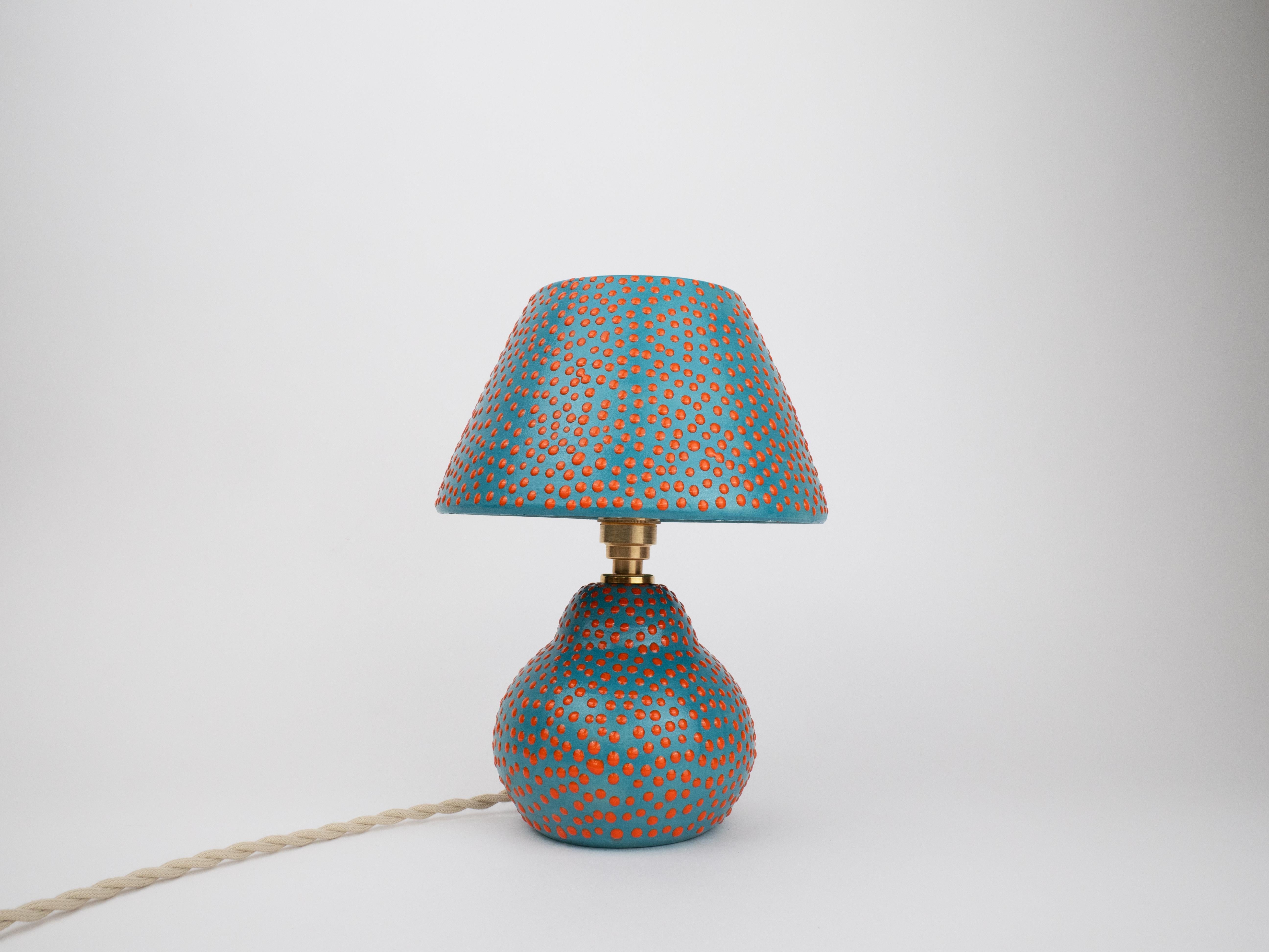 Keramiklampe und Schirm – Türkis und orangefarbene Flecken (Europäisch) im Angebot