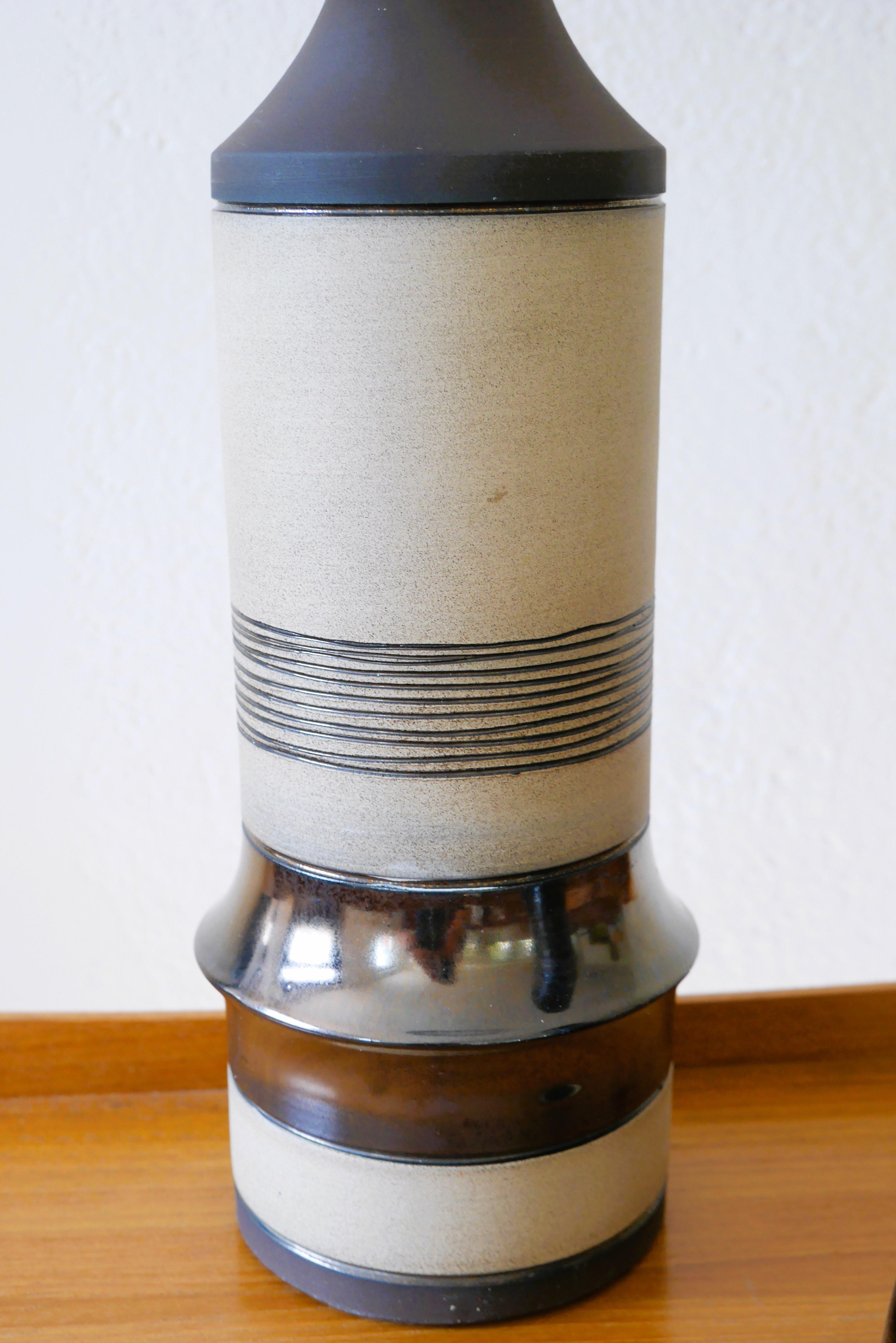 Ceramic Lamp Base from Alingsås, Sweden In Good Condition For Sale In Skarpnäck, SE