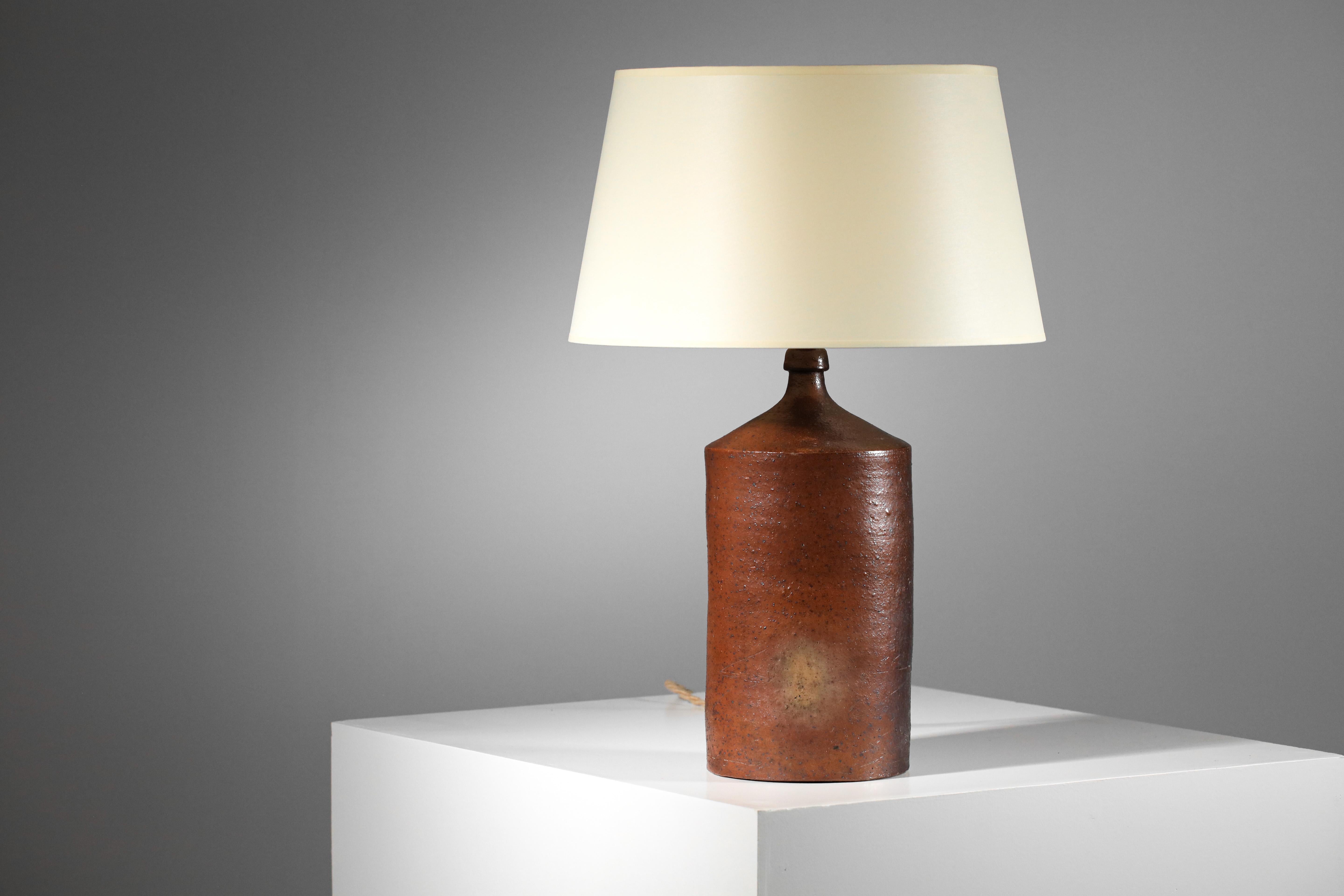 Ceramic lamp base La Borne 1960s chamotte clay French  popular art unic piece In Good Condition For Sale In Lyon, FR