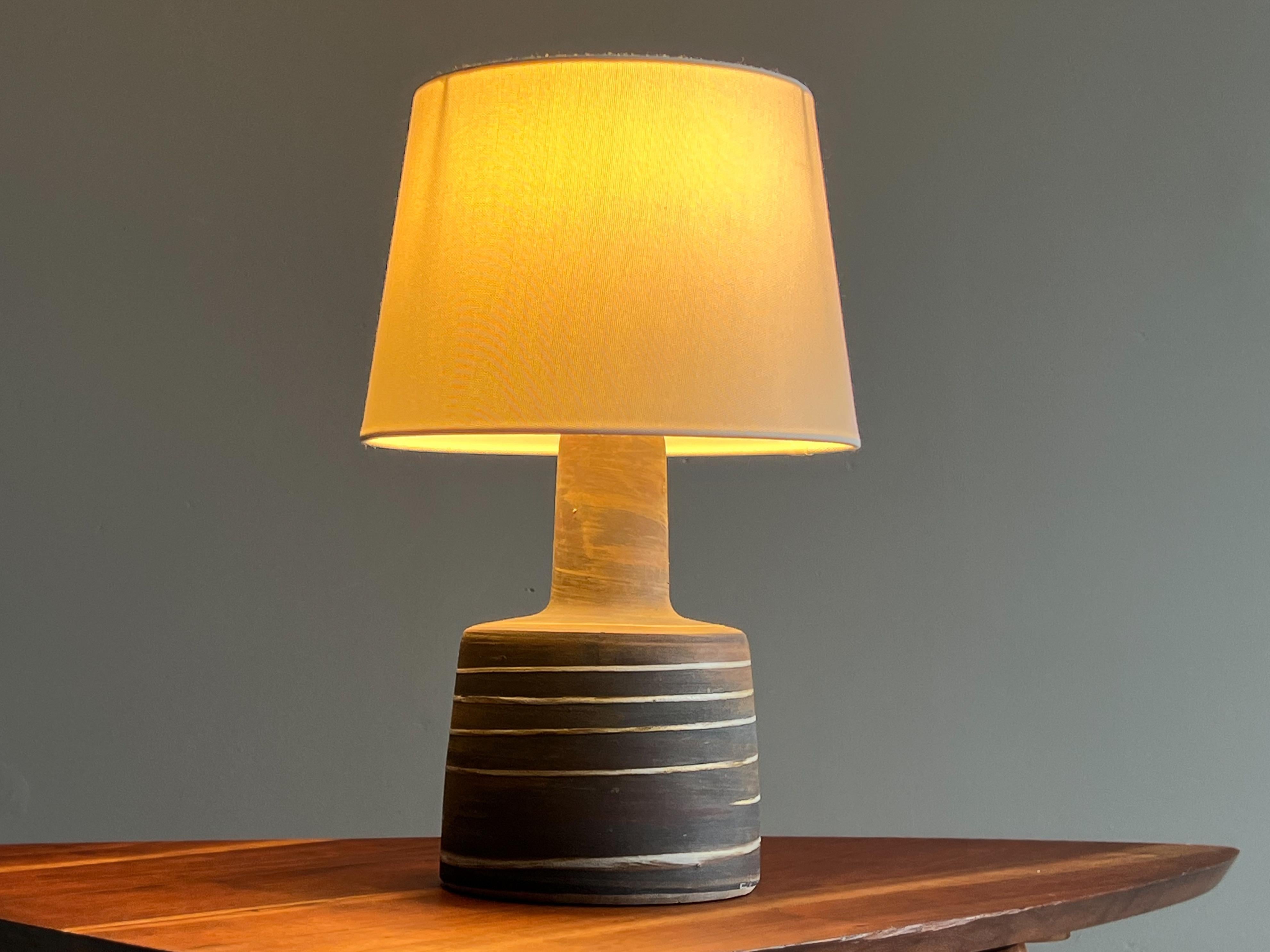 Hand-Crafted Ceramic Lamp by Gordon and Jane Martz for Marshall Studios For Sale