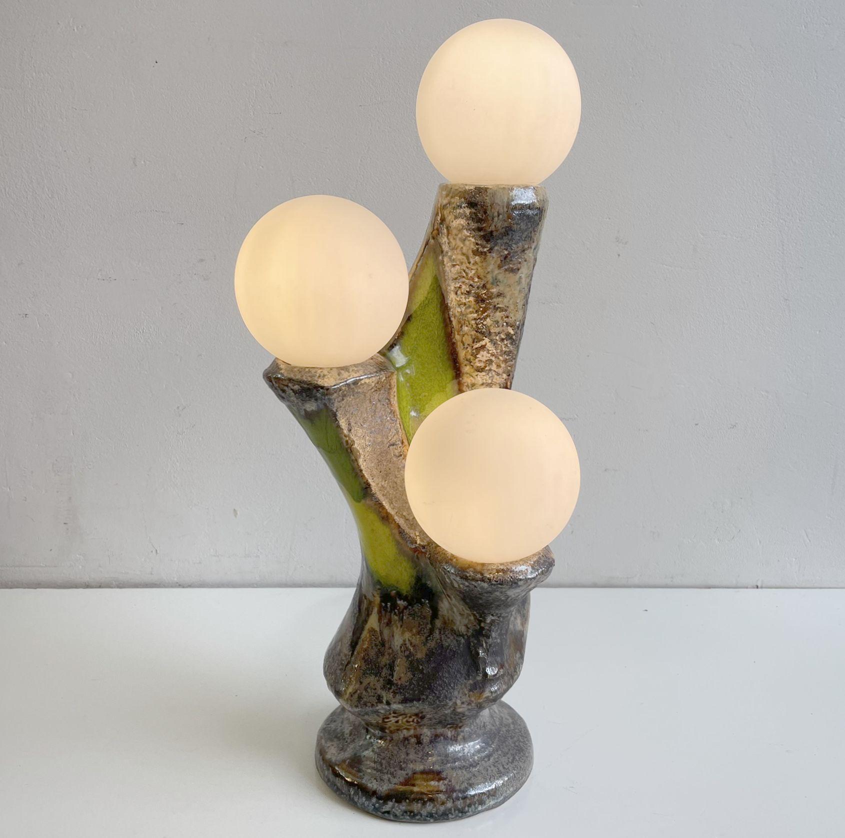 Mid-Century Modern Lampe en céramique de Sische en vente