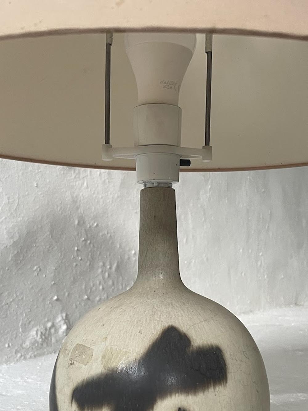 Ceramic  table lamp  by Eigil Hinrichsen, Denmark 1960s For Sale 1