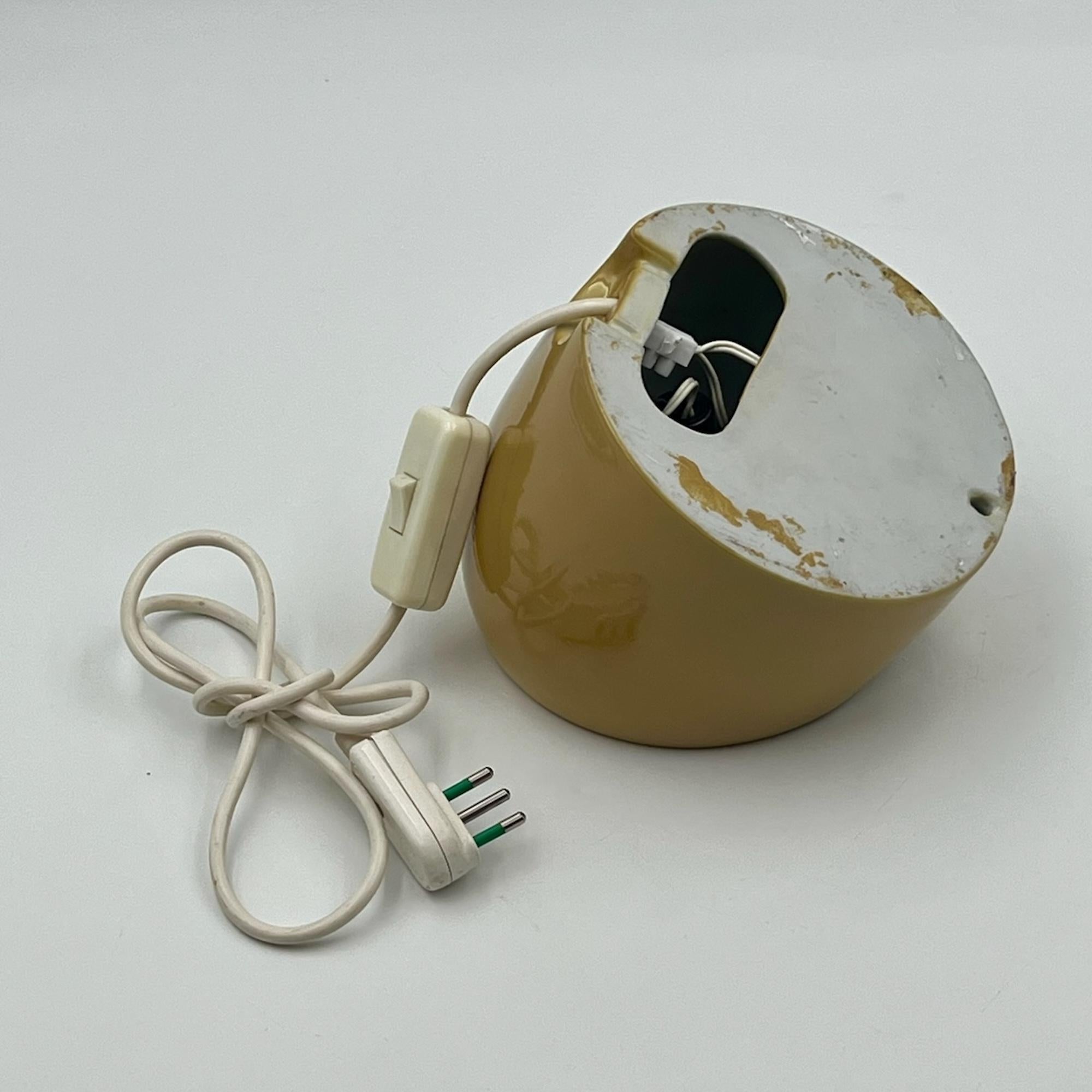 Ceramic Lamp in Mustard Yellow - Gabbianelli Marcello Cuneo Style, 1970s For Sale 3