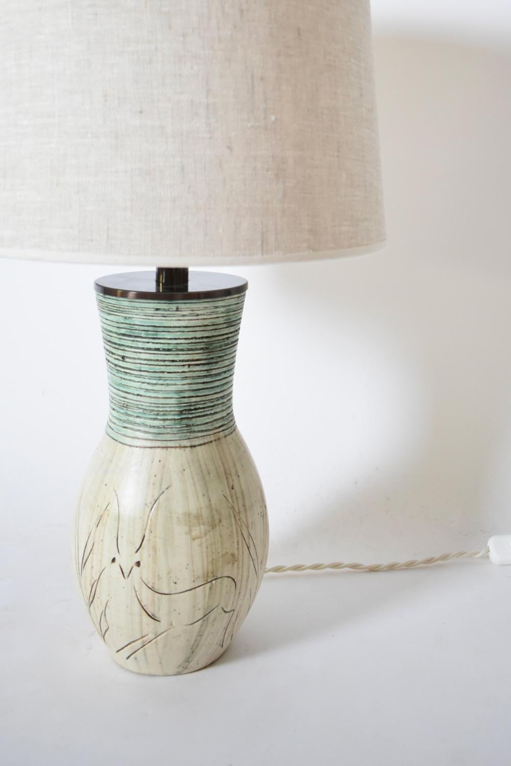 Ceramic lamp with a spring bocks pattern, 1950s In Good Condition For Sale In Lisboa, PT