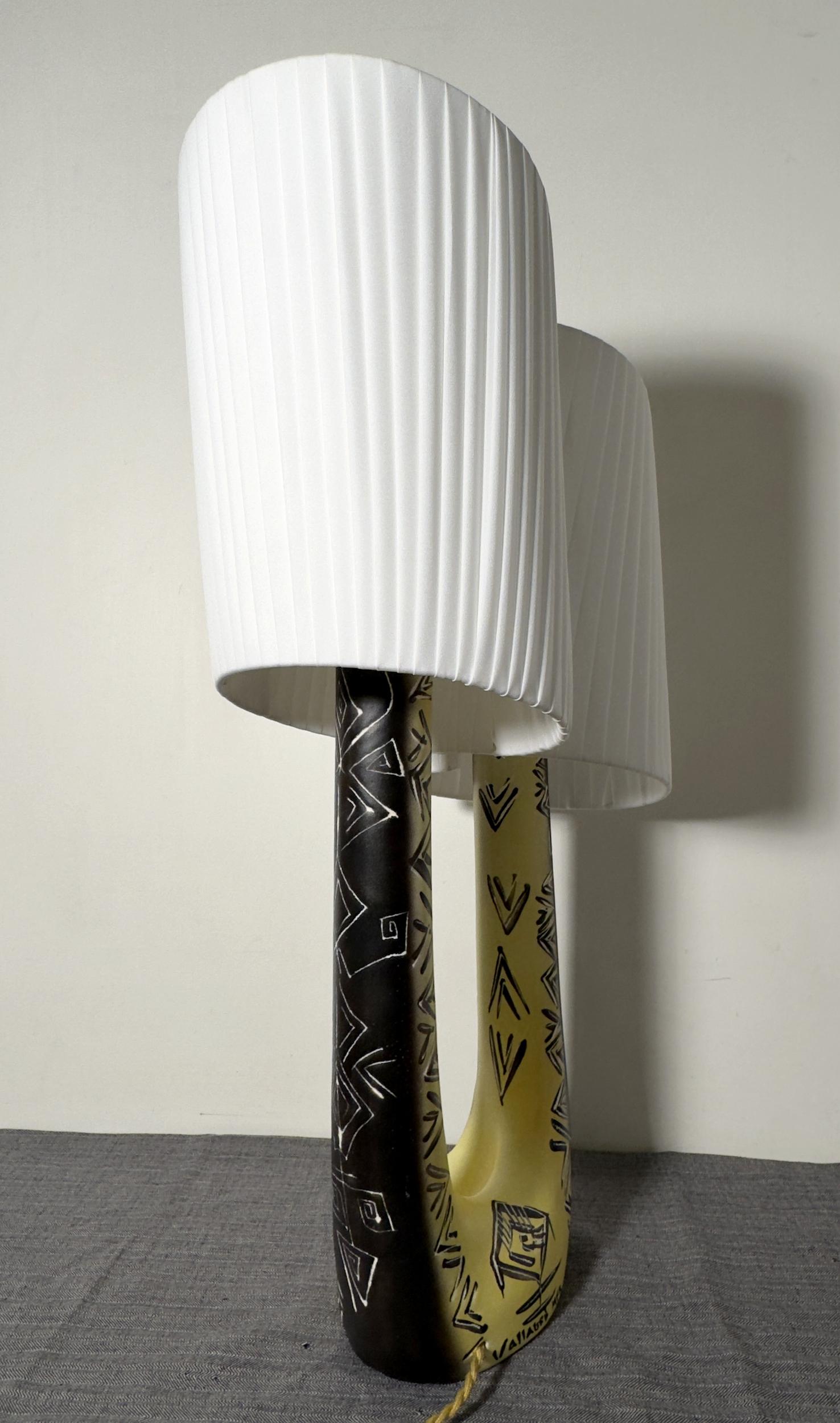 Ceramic lamp with double draped shade by F. Ré, H. Ugo, Vallauris, circa 1955 For Sale 2