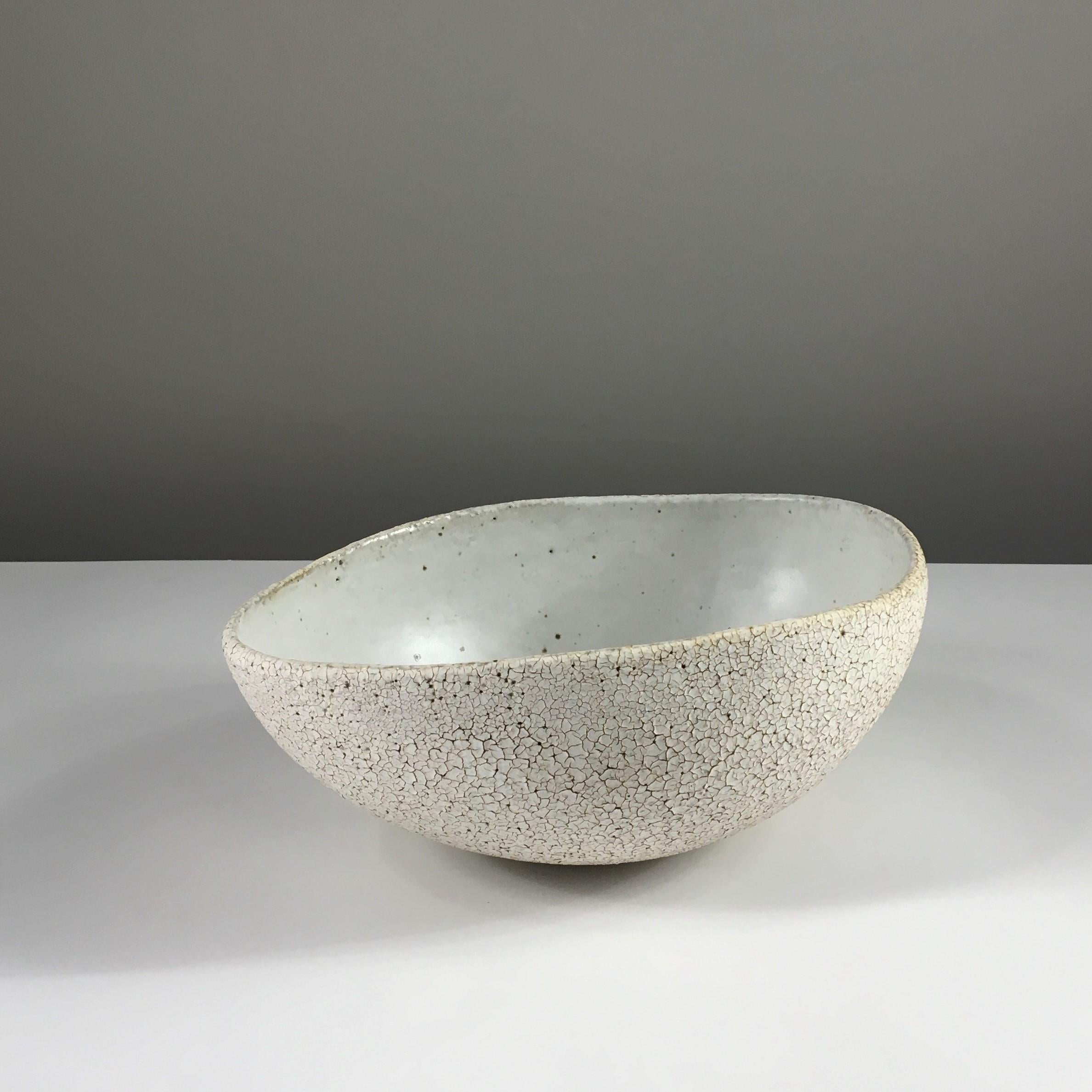 Organic Modern Ceramic Large Bowl with Inner Light Grey Glaze by Yumiko Kuga For Sale
