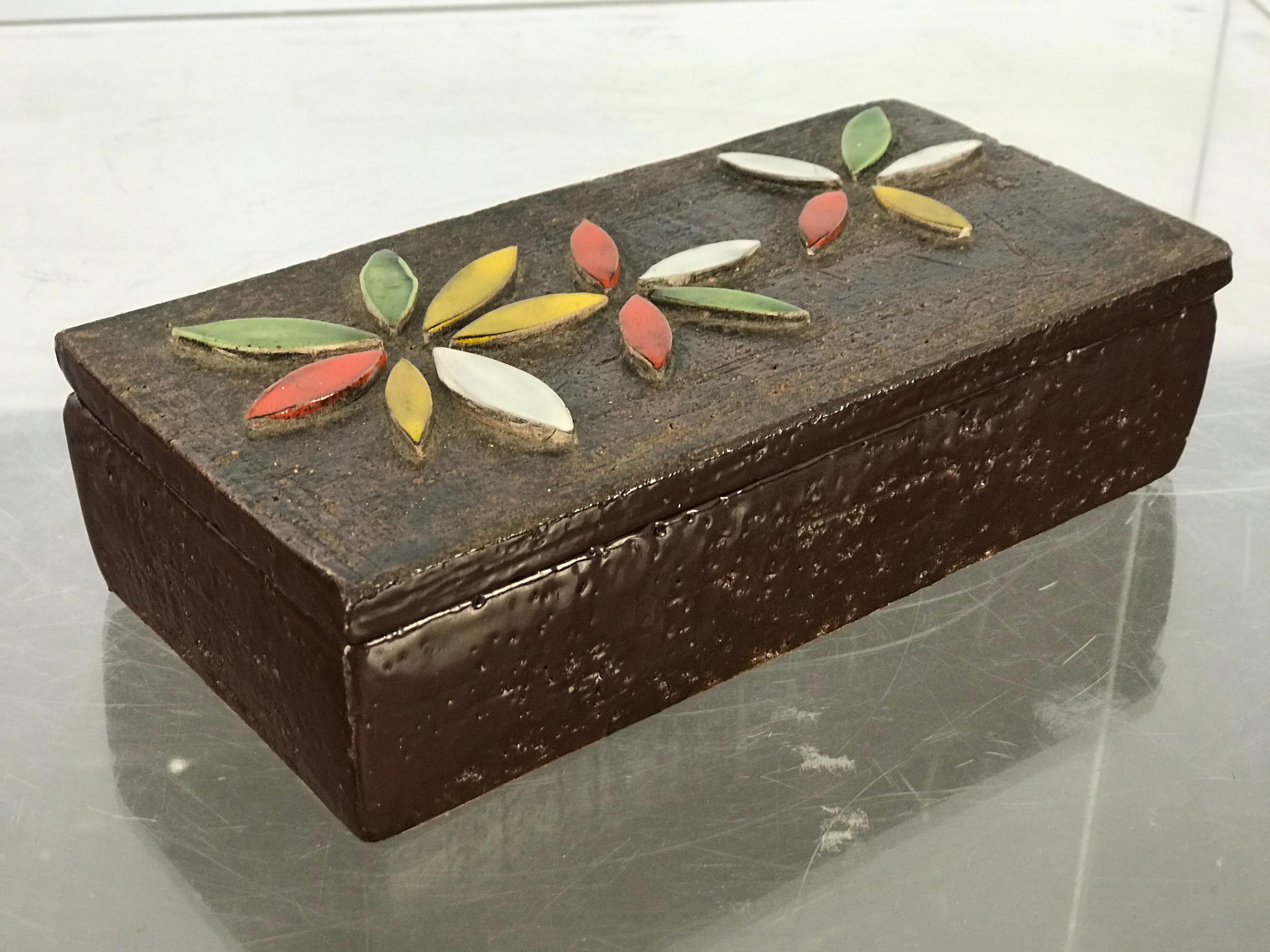 Mid Century Modern Ceramic Lidded Box with Floral Relief by Bitossi for Raymor 3