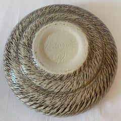 Boîte à bijoux ou à bibelots à couvercle en céramique signée Jacques Breugnot, années 1950