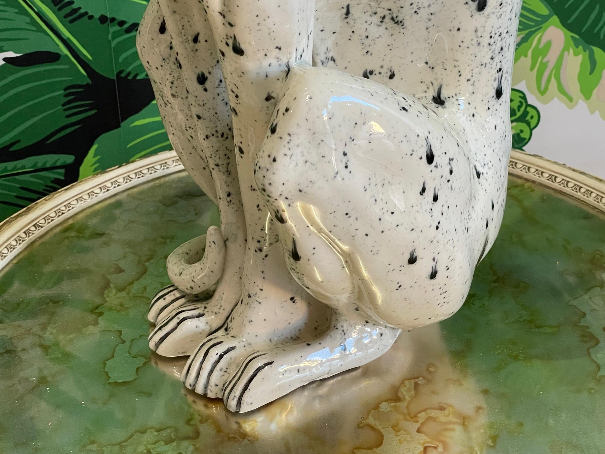 Statue de chien Whippet ou Greyhound assis en céramique grandeur nature 4