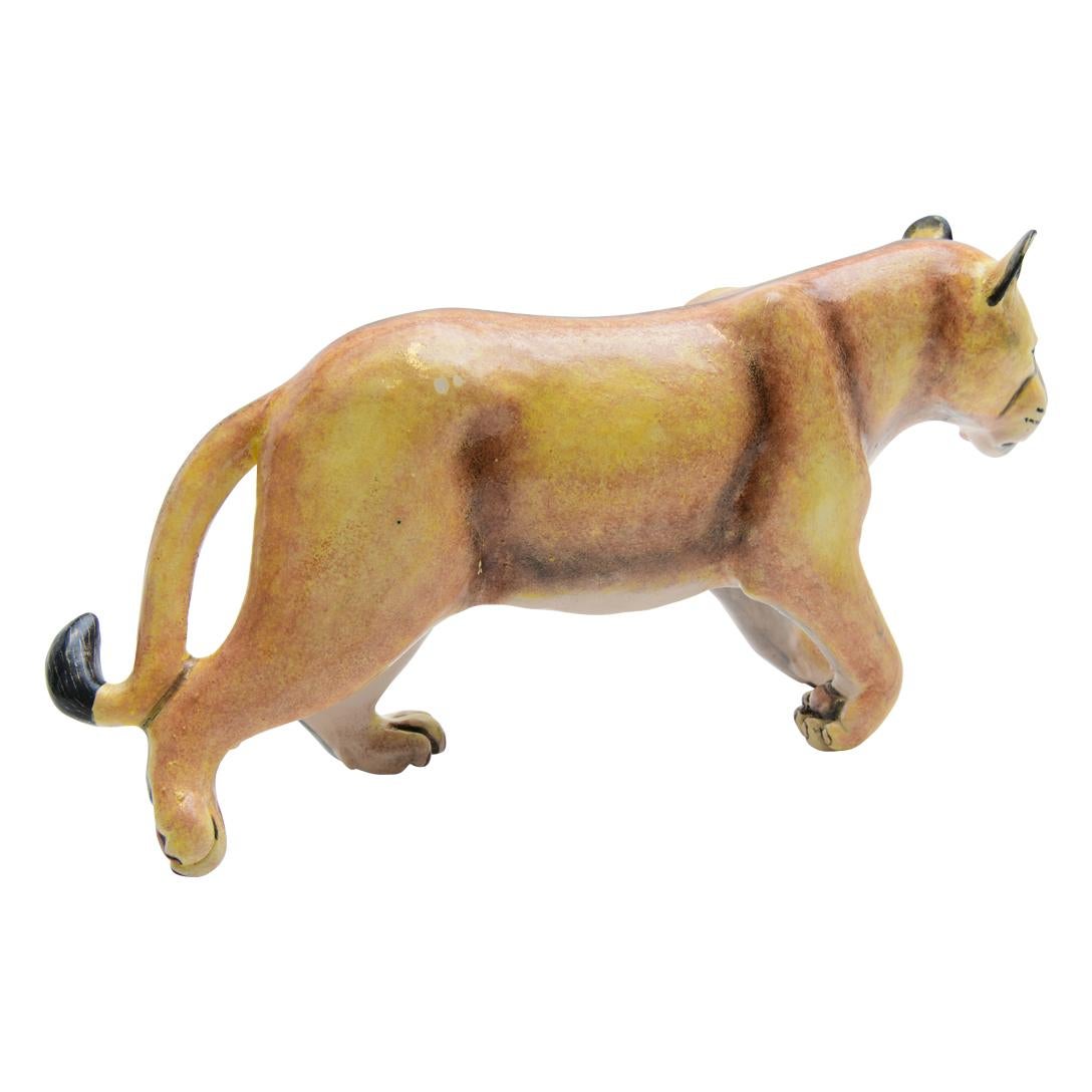 Cerámica  Leona  Escultura , Hand Made Y Pintada En Sudáfrica Al fuego en venta