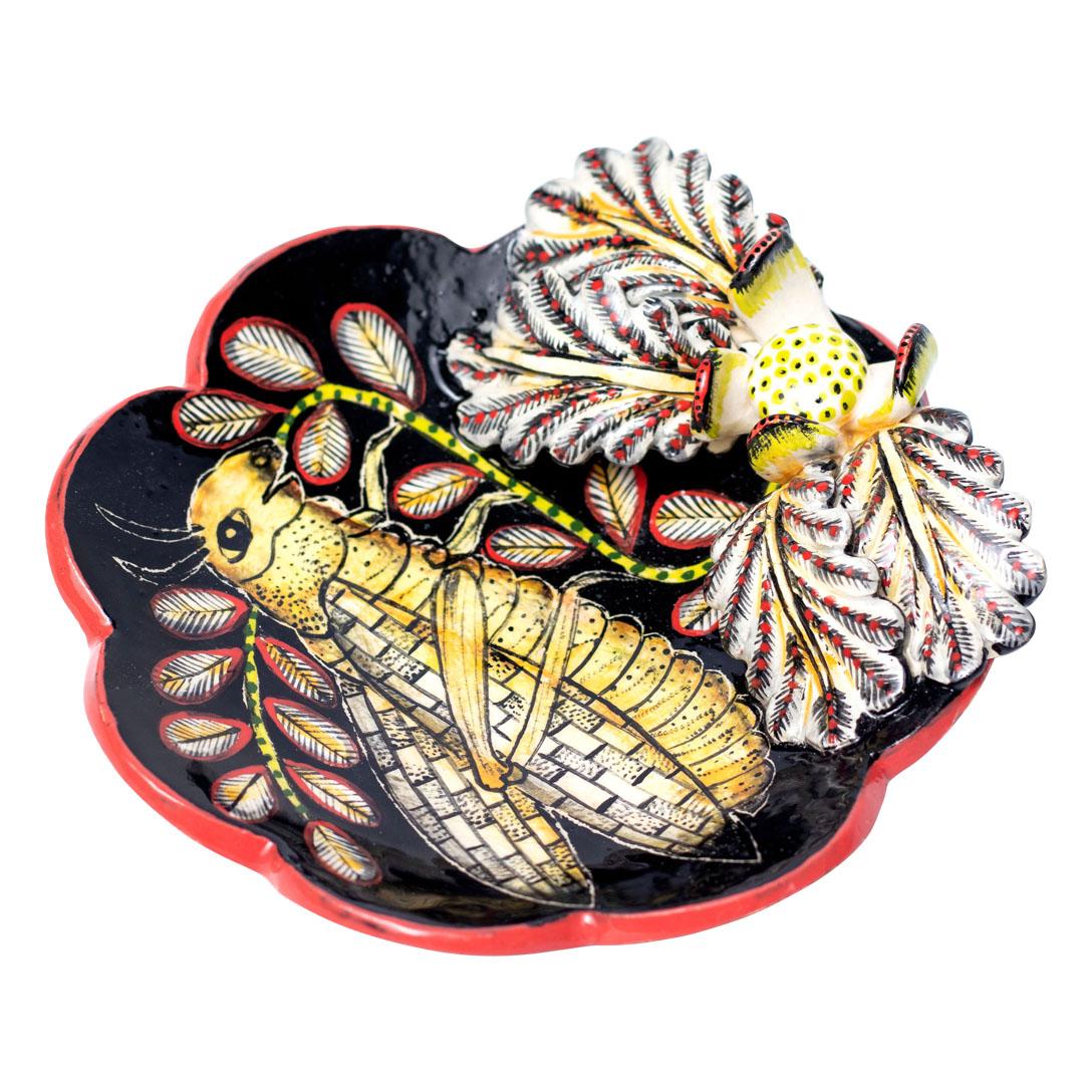 Ceramic Locust Coin Dish , hand made in South Africa In Excellent Condition In North Miami, FL