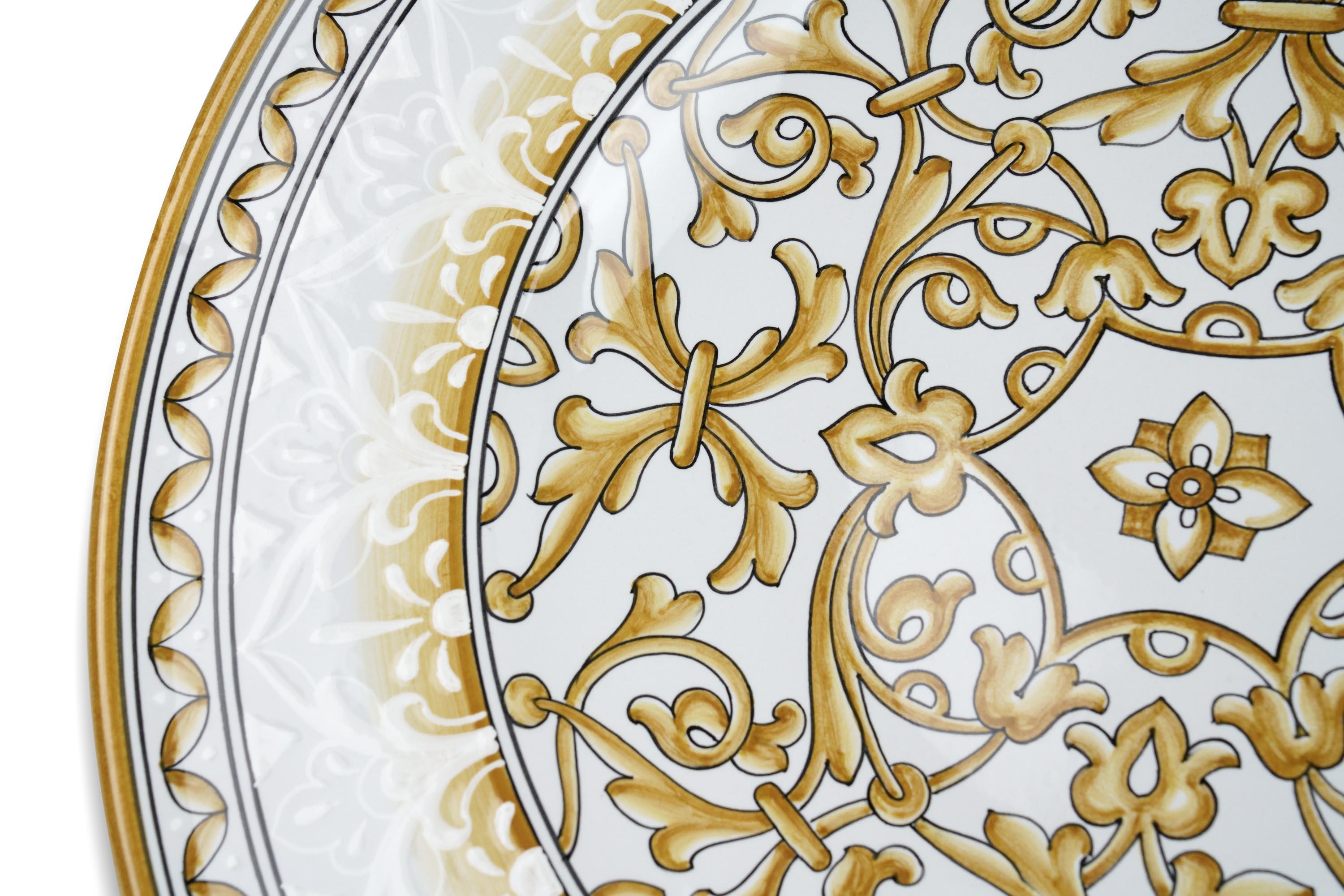 Plate Centerpiece Tray Ornament Bowl Wall Dish Majolica White Decorated En Stock en venta 1