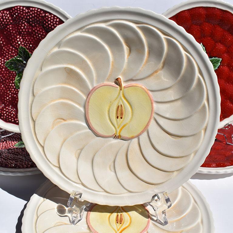 20th Century Ceramic Majolica Decorative Round Fruit Plates, Set of 7, Portugal For Sale