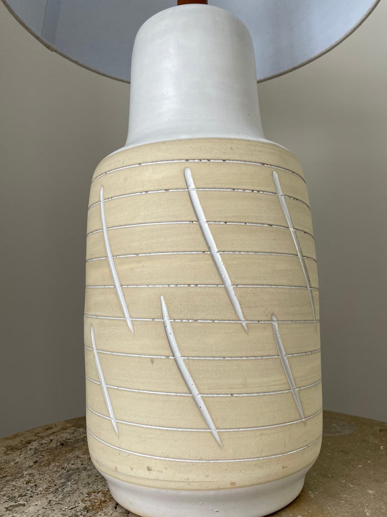Mid-Century Modern Ceramic Martz Lamp by Jane and Gordon Martz