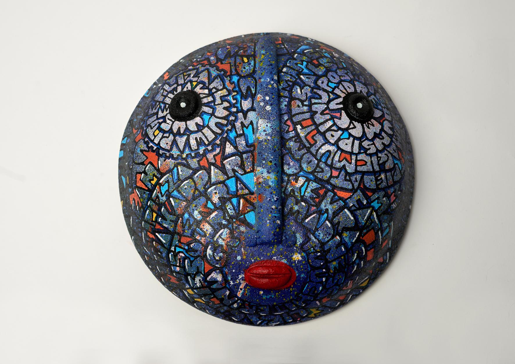 Decorative mask in clay, handmade by French ceramicists Dalo in collaboration with French street artist Cumbone.
One of a kind, 2018 signed both by Dalo and Cumbone.

 
