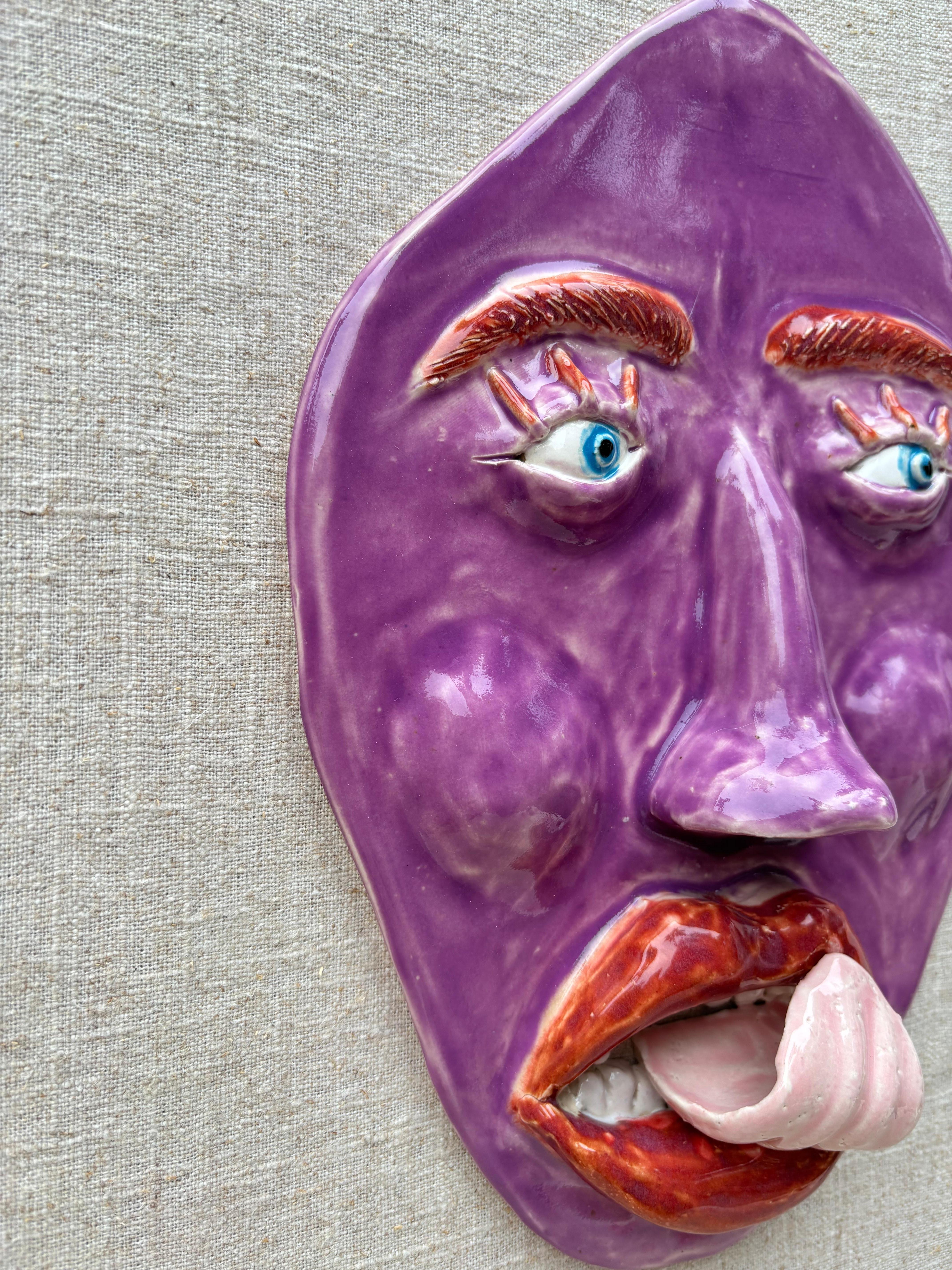 Máscara de cerámica, Escultura mural, por Alexey Krupinin Siglo XXI y contemporáneo en venta
