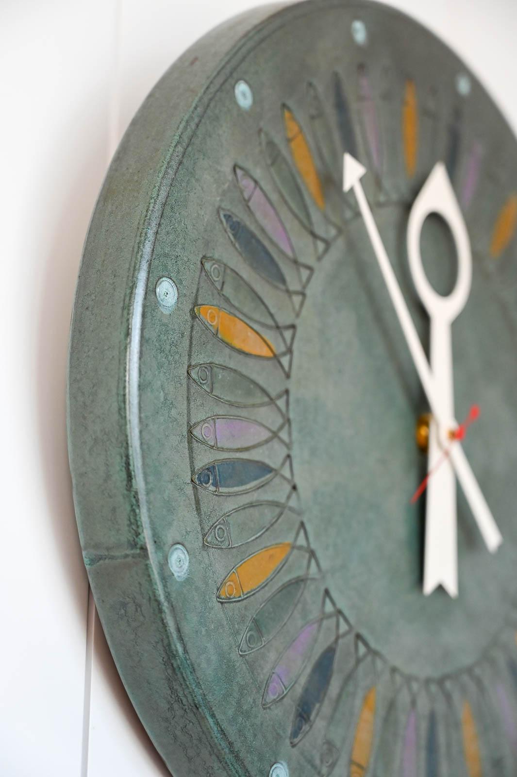 American Ceramic Meridian Fish Clock Model 7543 by Howard Miller For Sale