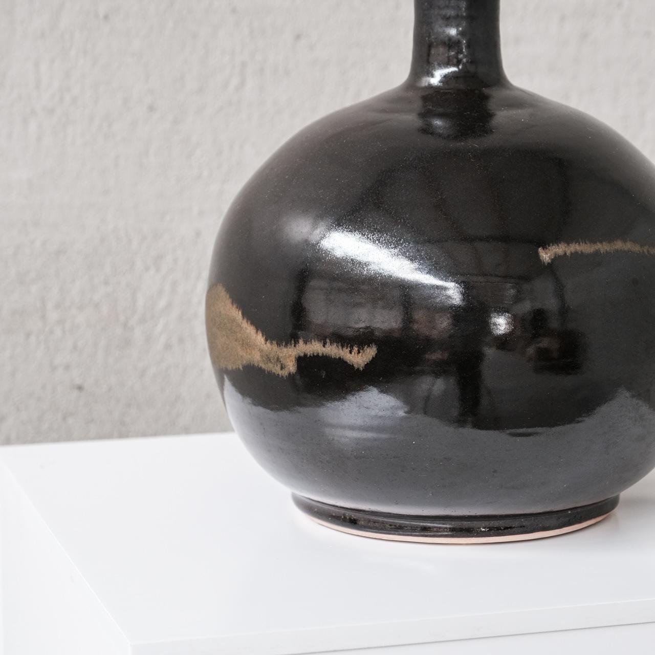 A ceramic table lamp. 

Denmark, circa 1960s. 

Good quality and tone. 

Good condition, re-wired and PAT tested. 

Location: Belgium Gallery.

Dimensions: 37 H x 29 Diameter in cm.

Delivery: POA

We can ship around the world. Can be